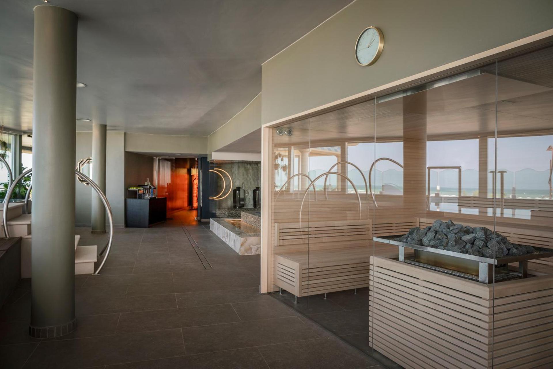 Deluxe Suite Sea View