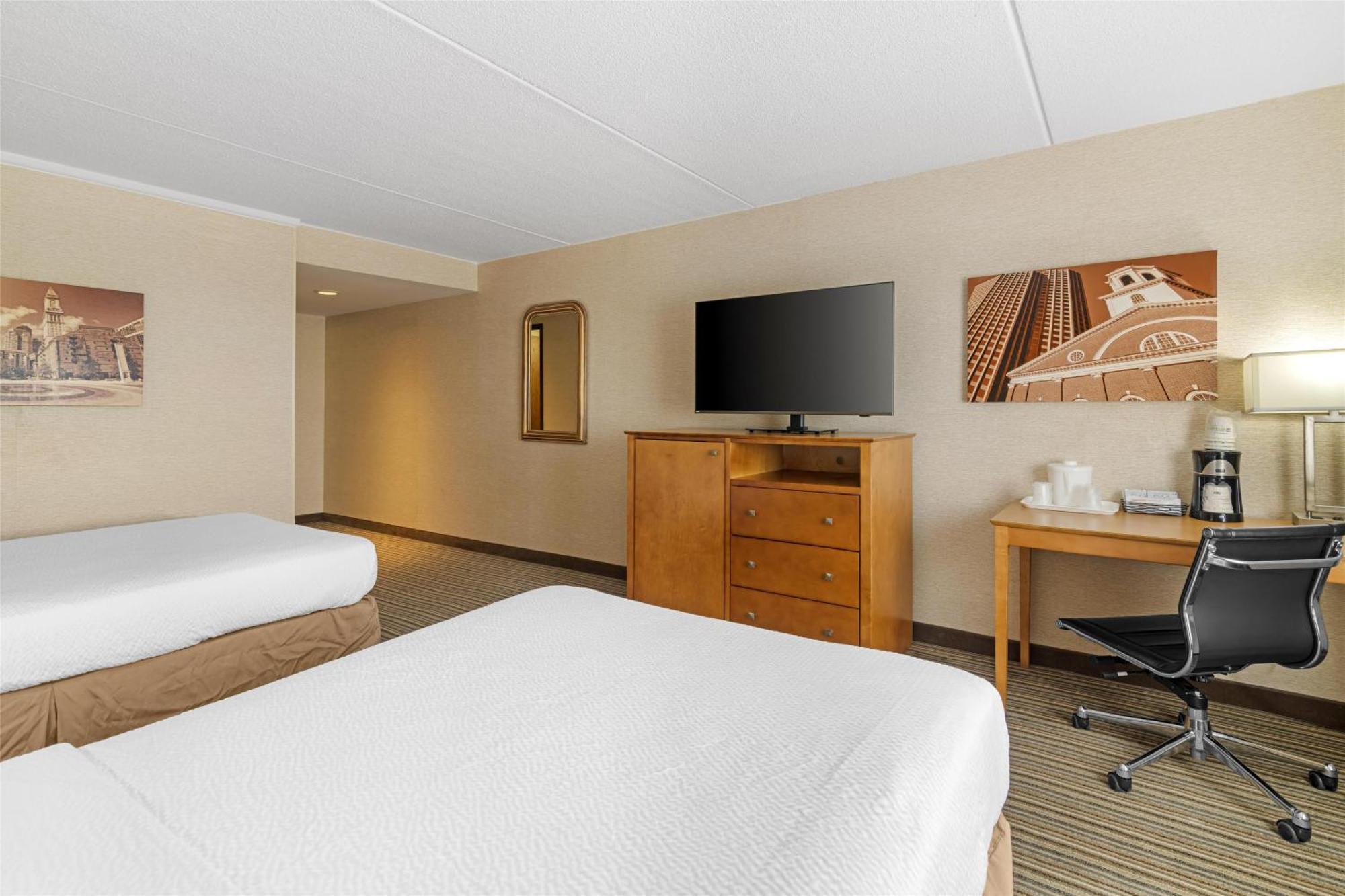 Deluxe Double Room with Two Double Beds - Non-Smoking