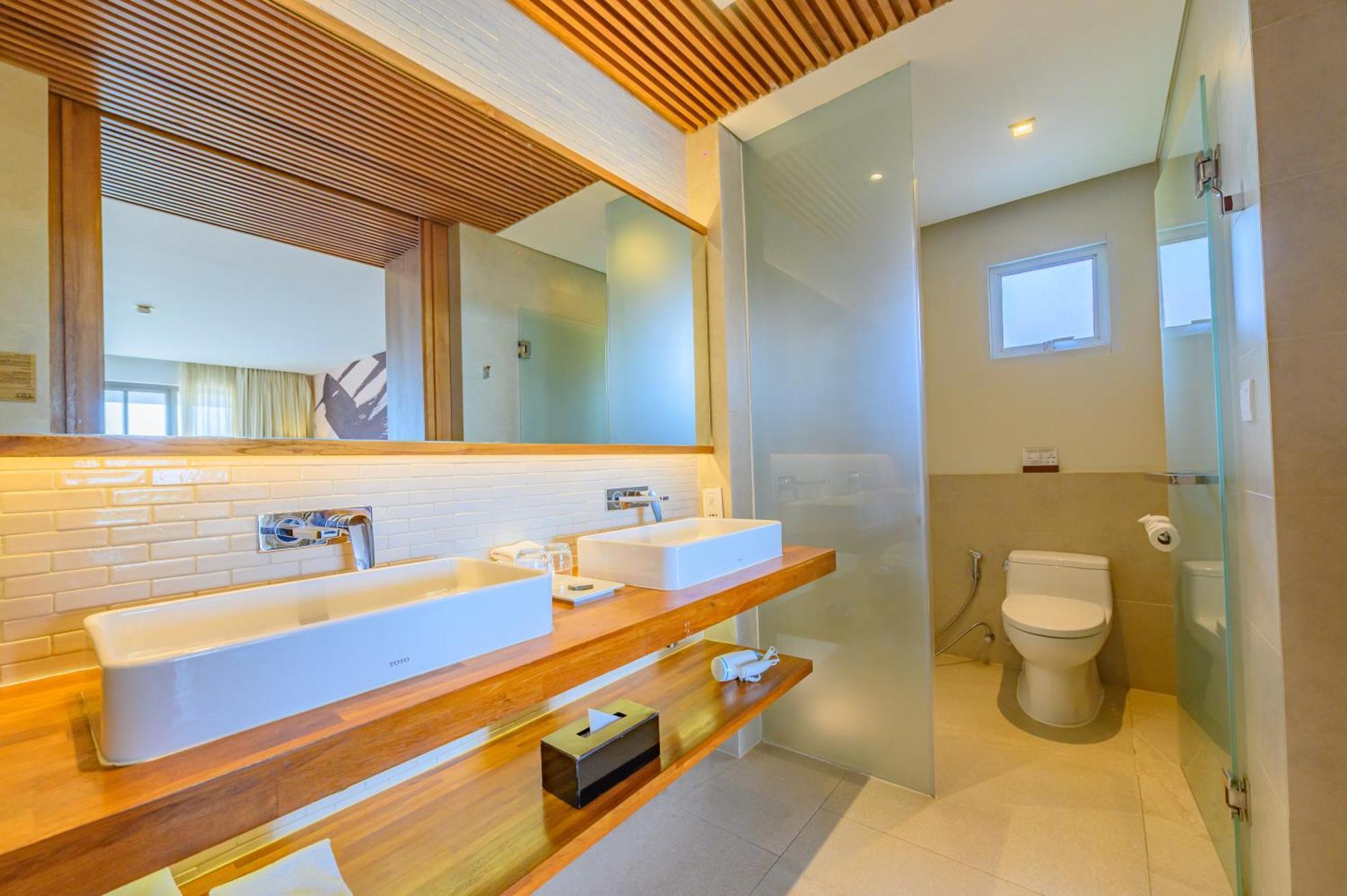 Love Ocean View Room
