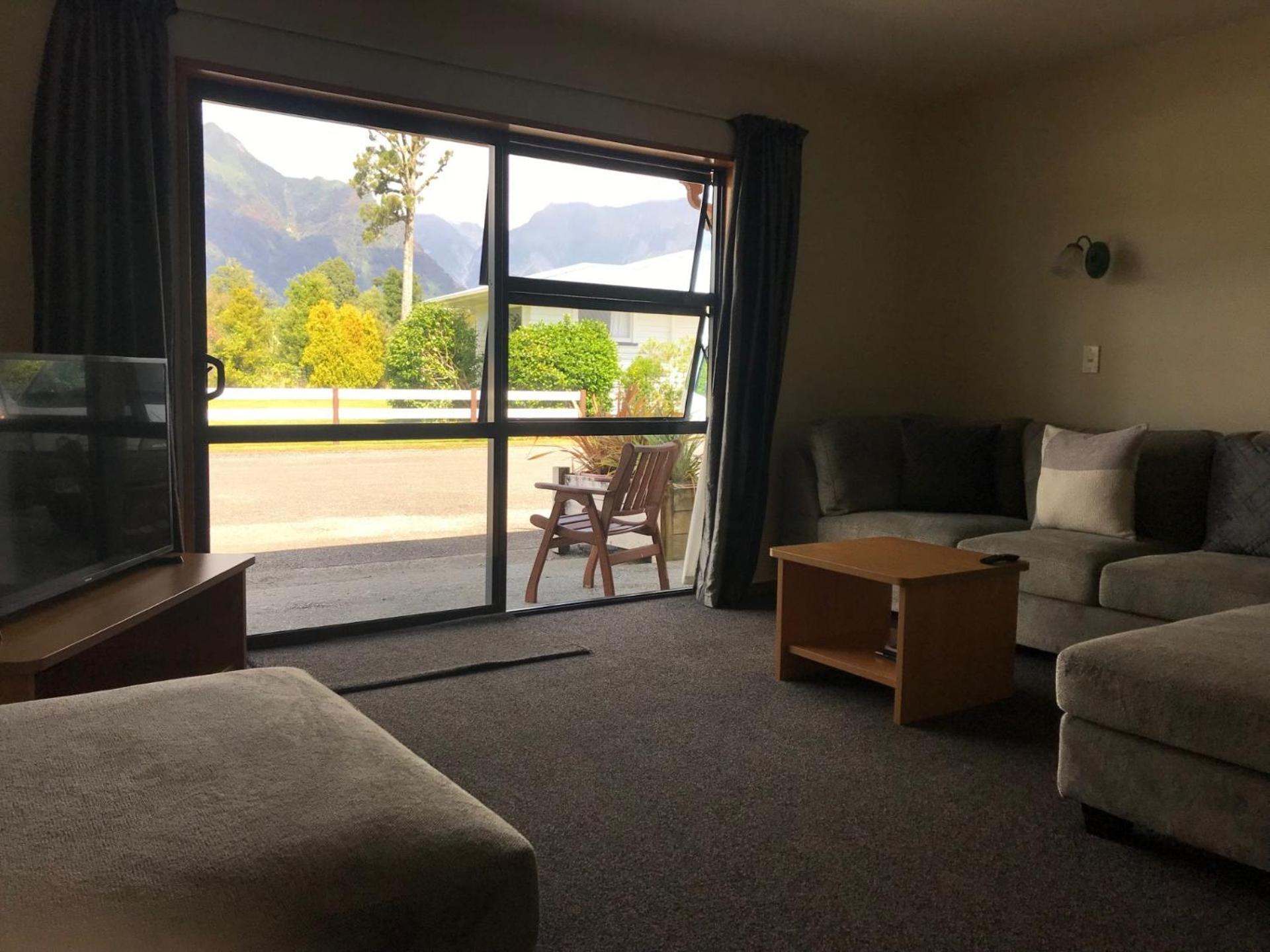 Two-Bedroom Apartment Mountain View