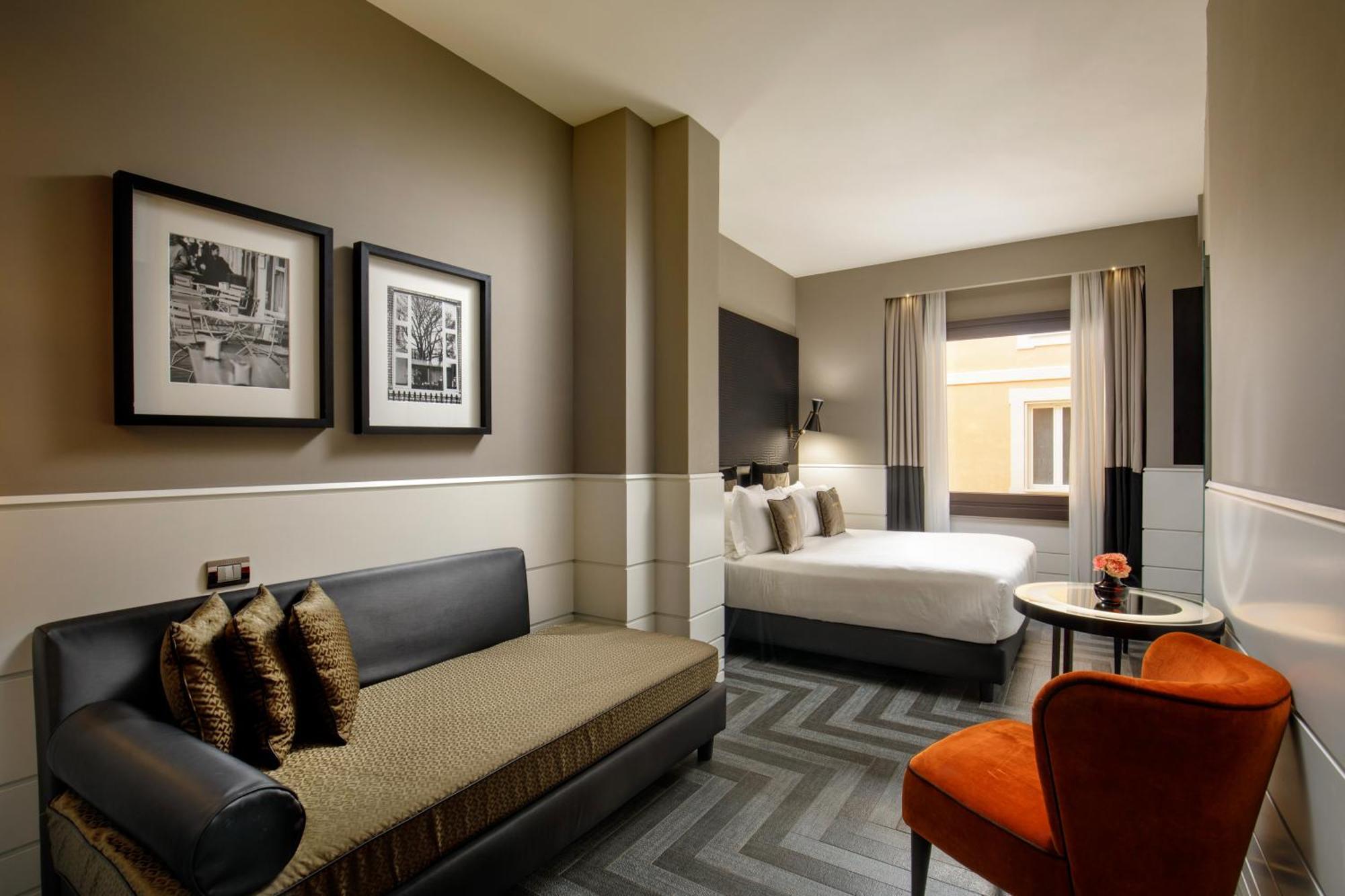 Premium King Room