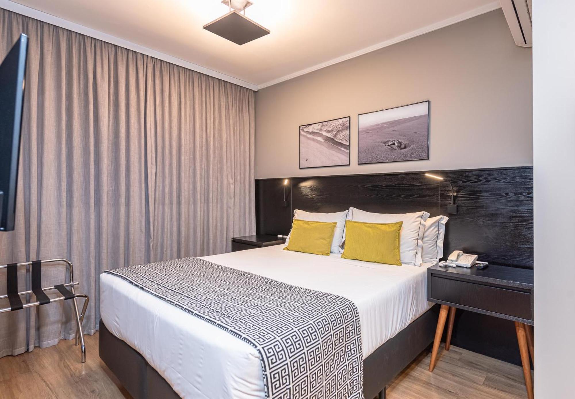 Executive Queen Room