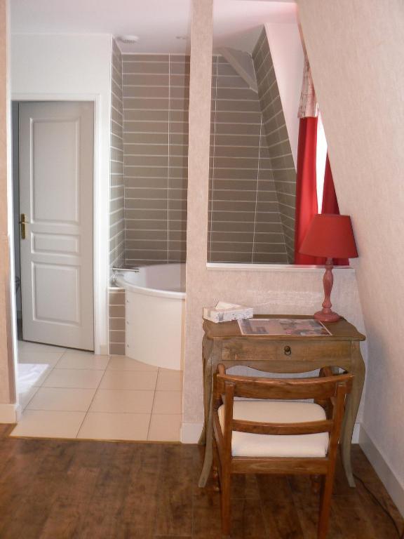 Standard Double Room,1231720580:JPEG