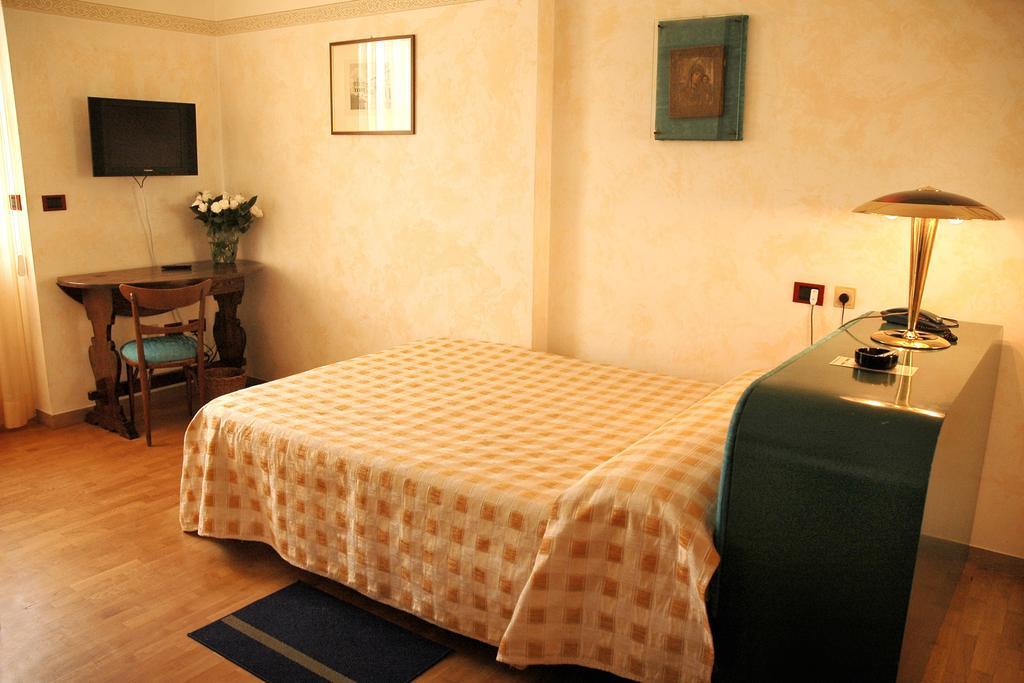 Superior Single Room