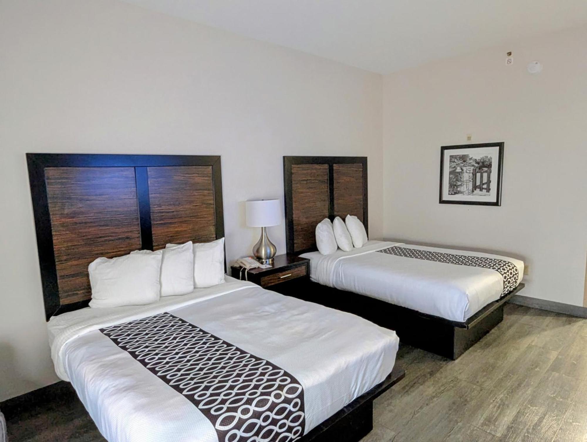 Queen Room with Two Queen Beds - Non-Smoking
