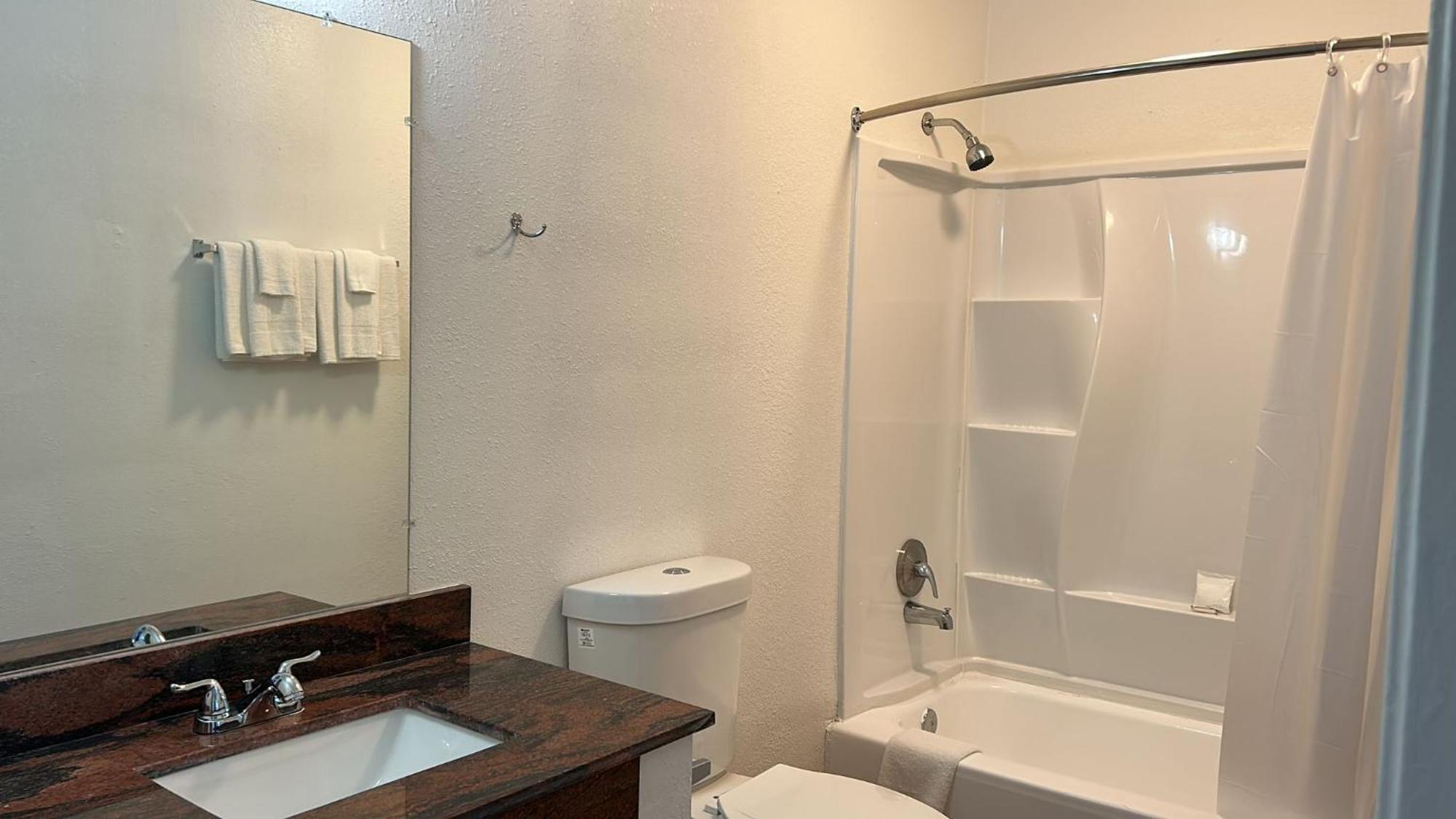 Economy Twin Room