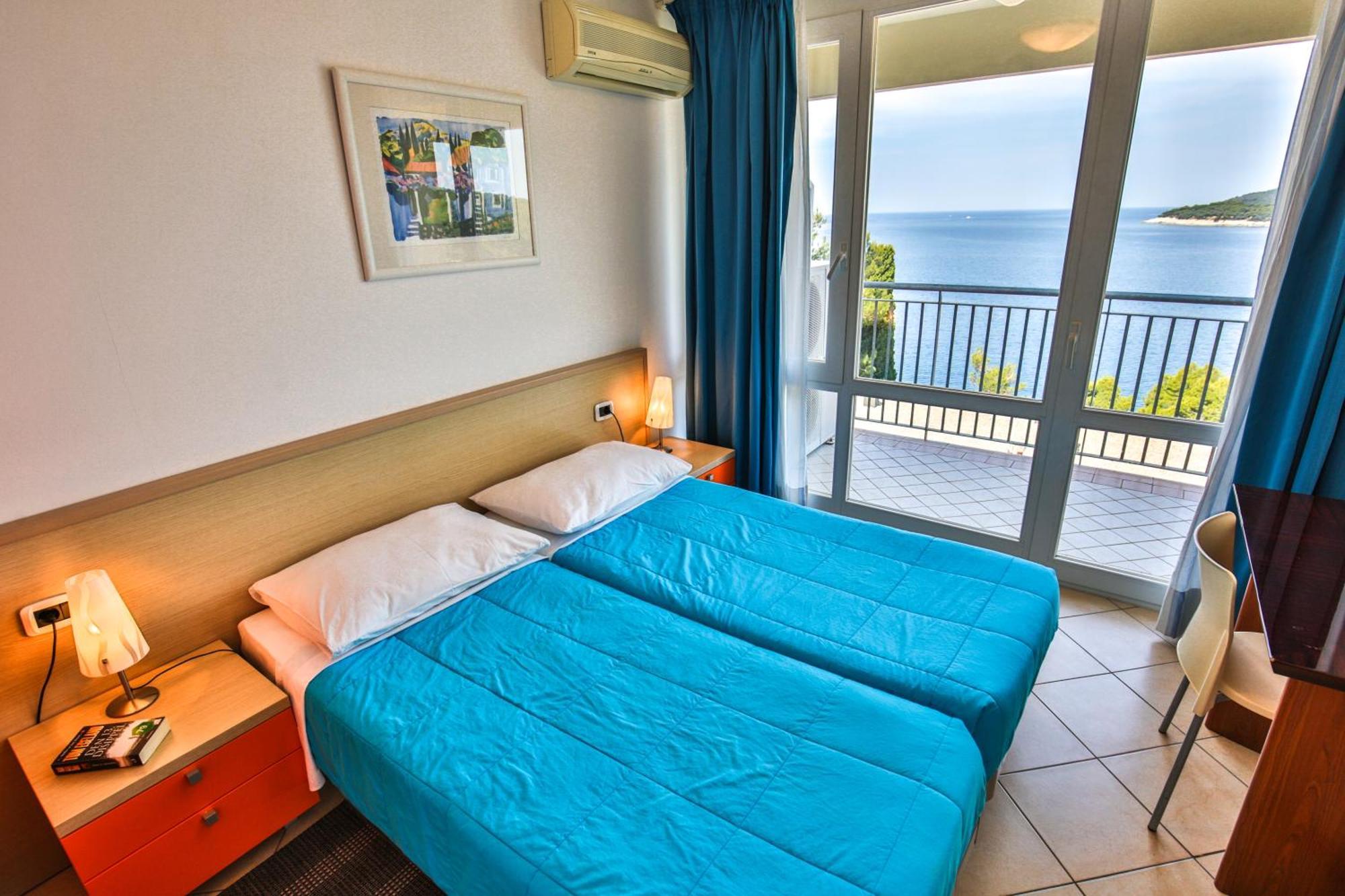 Two-Bedroom Apartment with Sea View