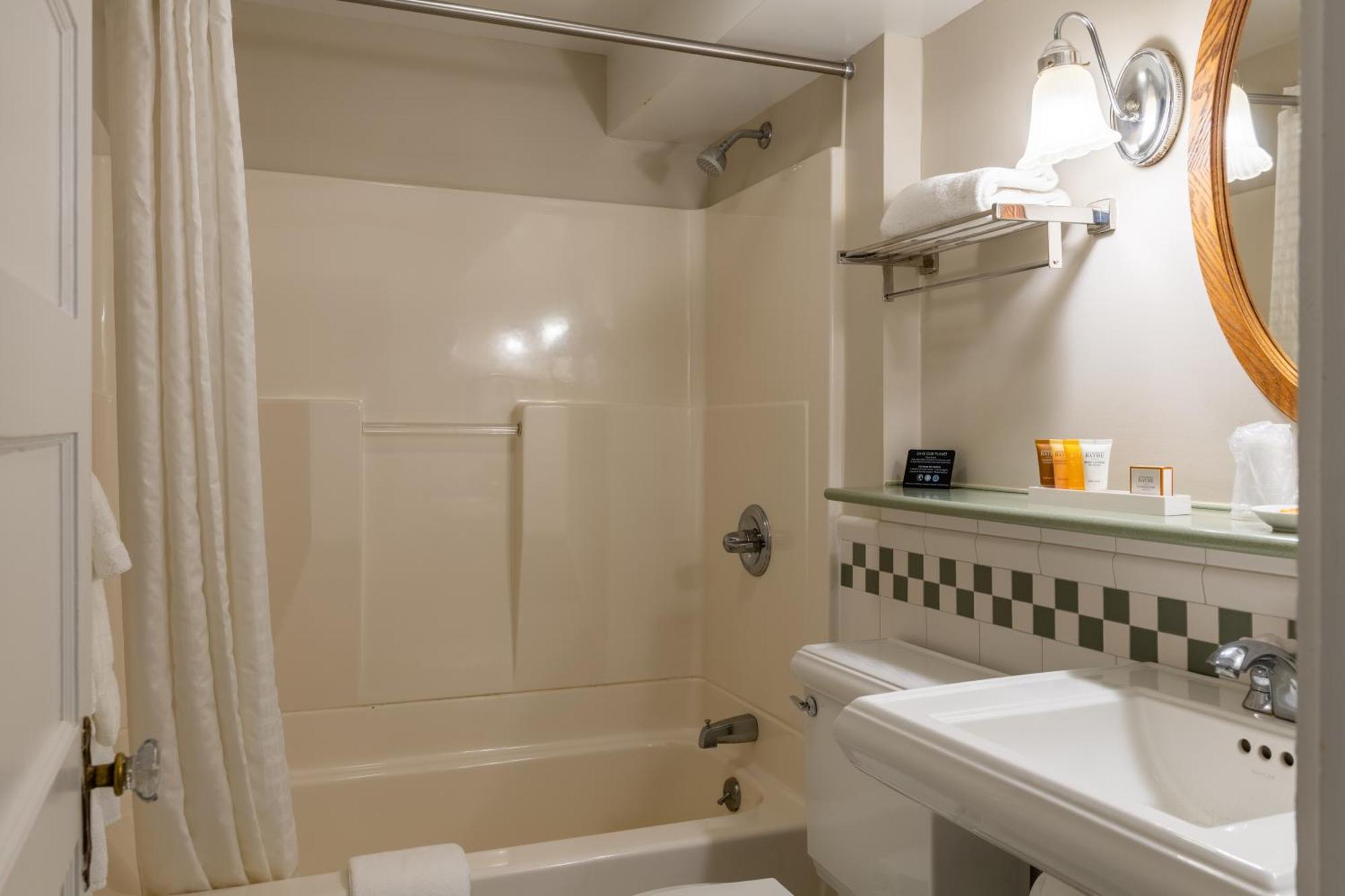 King Room Mountain View