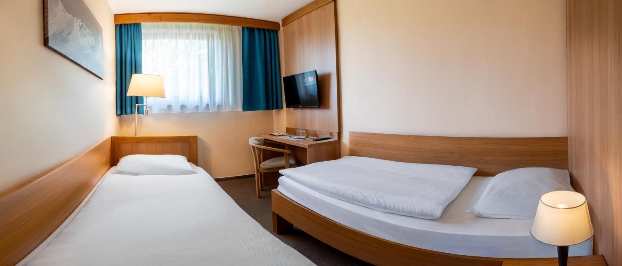 Economy Twin Room