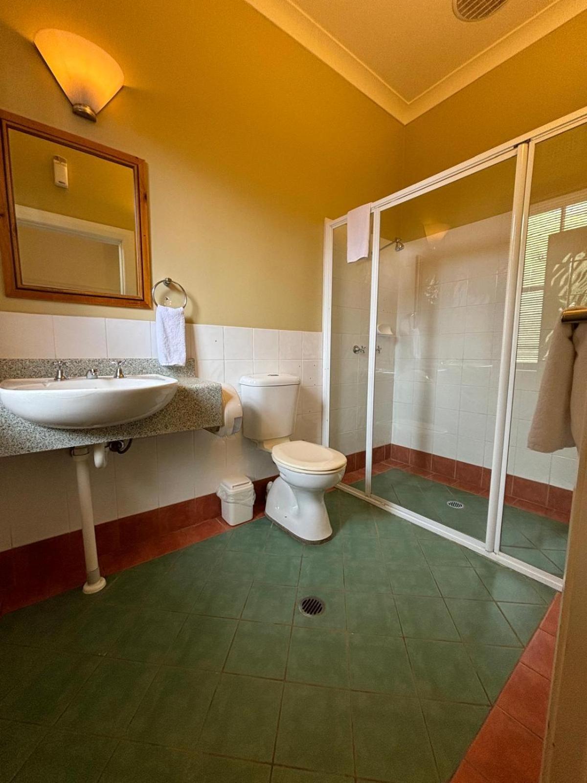 Queen Room with Balcony
