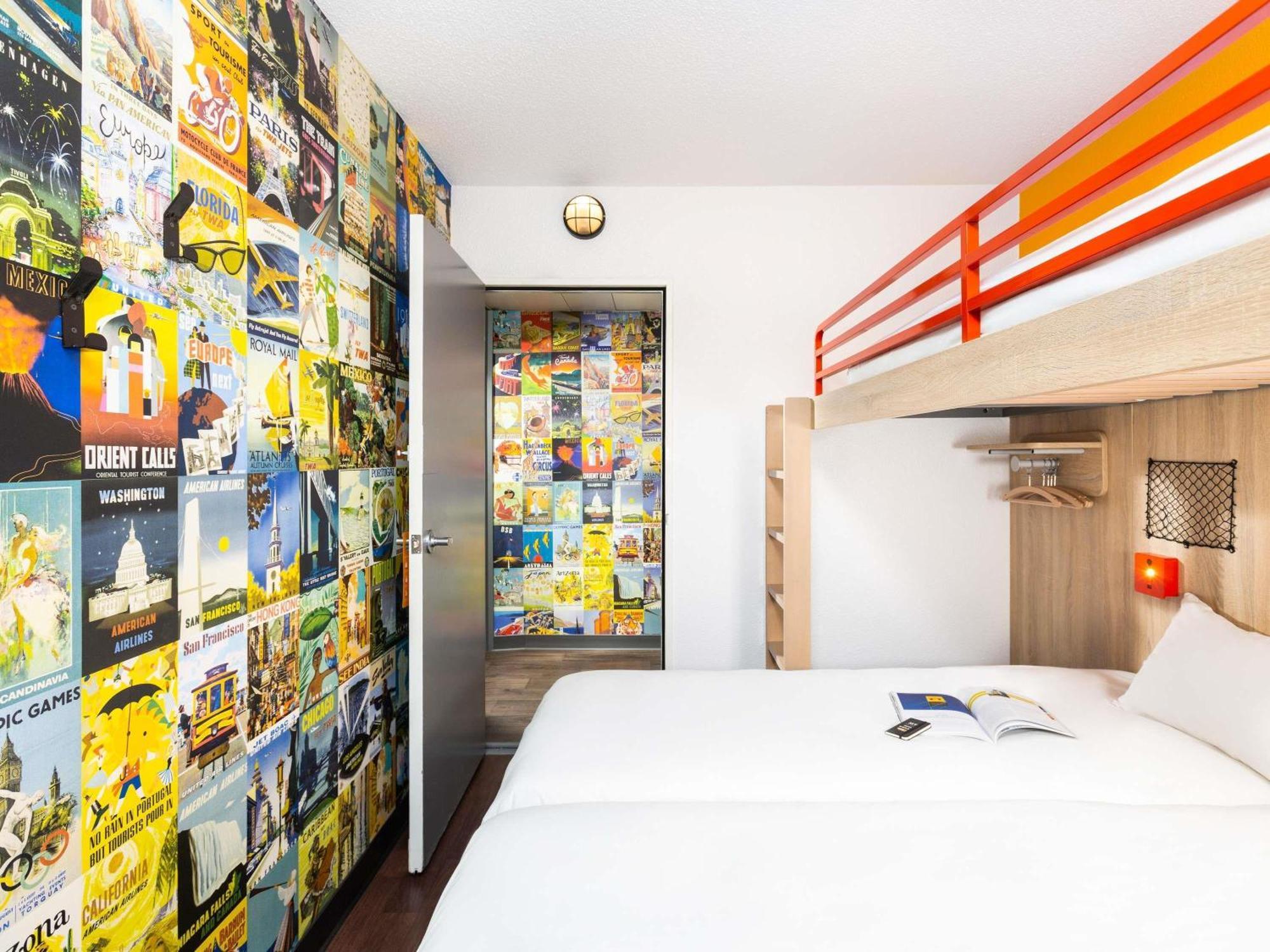 Triple Room with Shared Bathroom