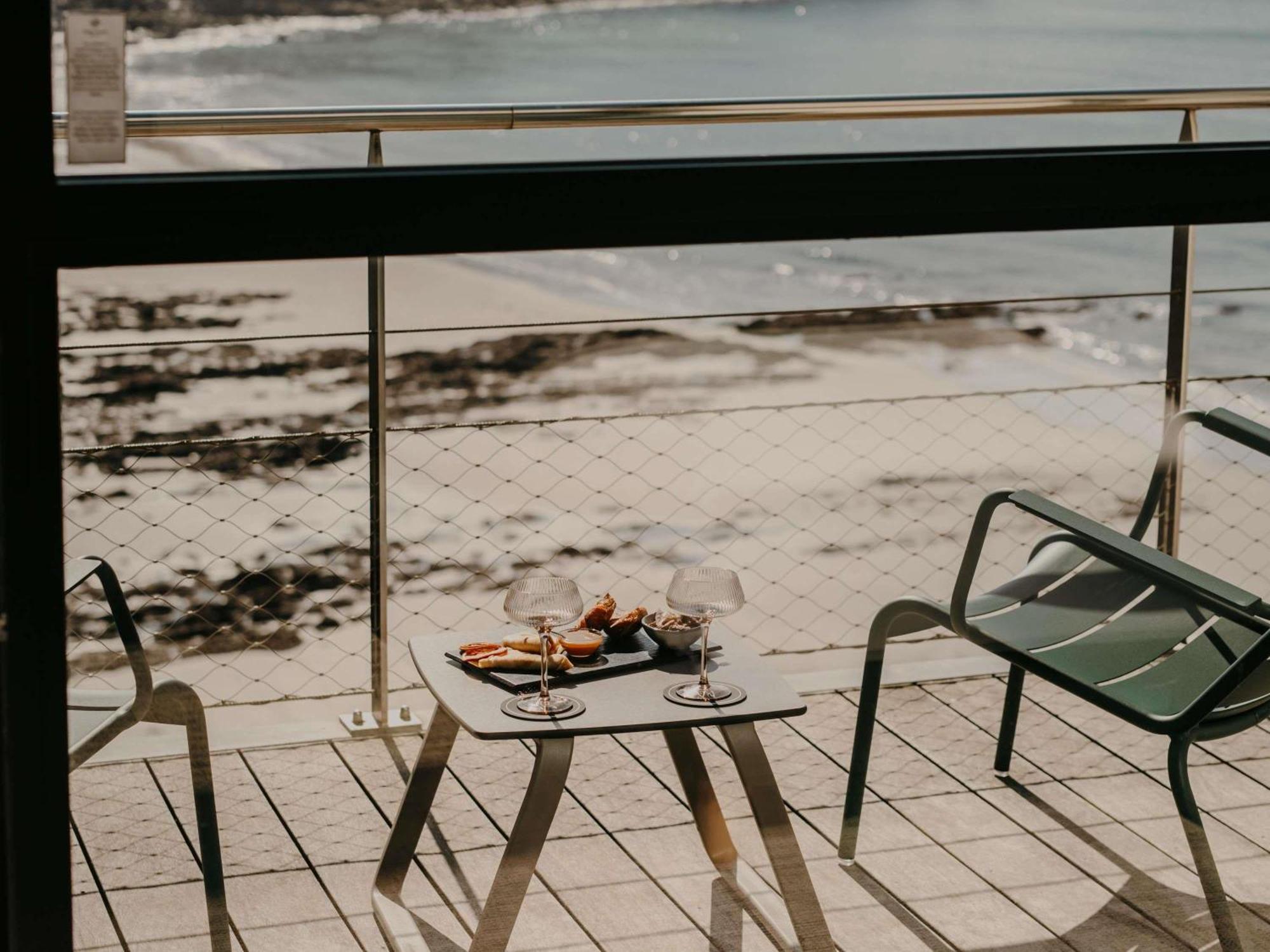 Superior Queen Room Private Terrace Sea View