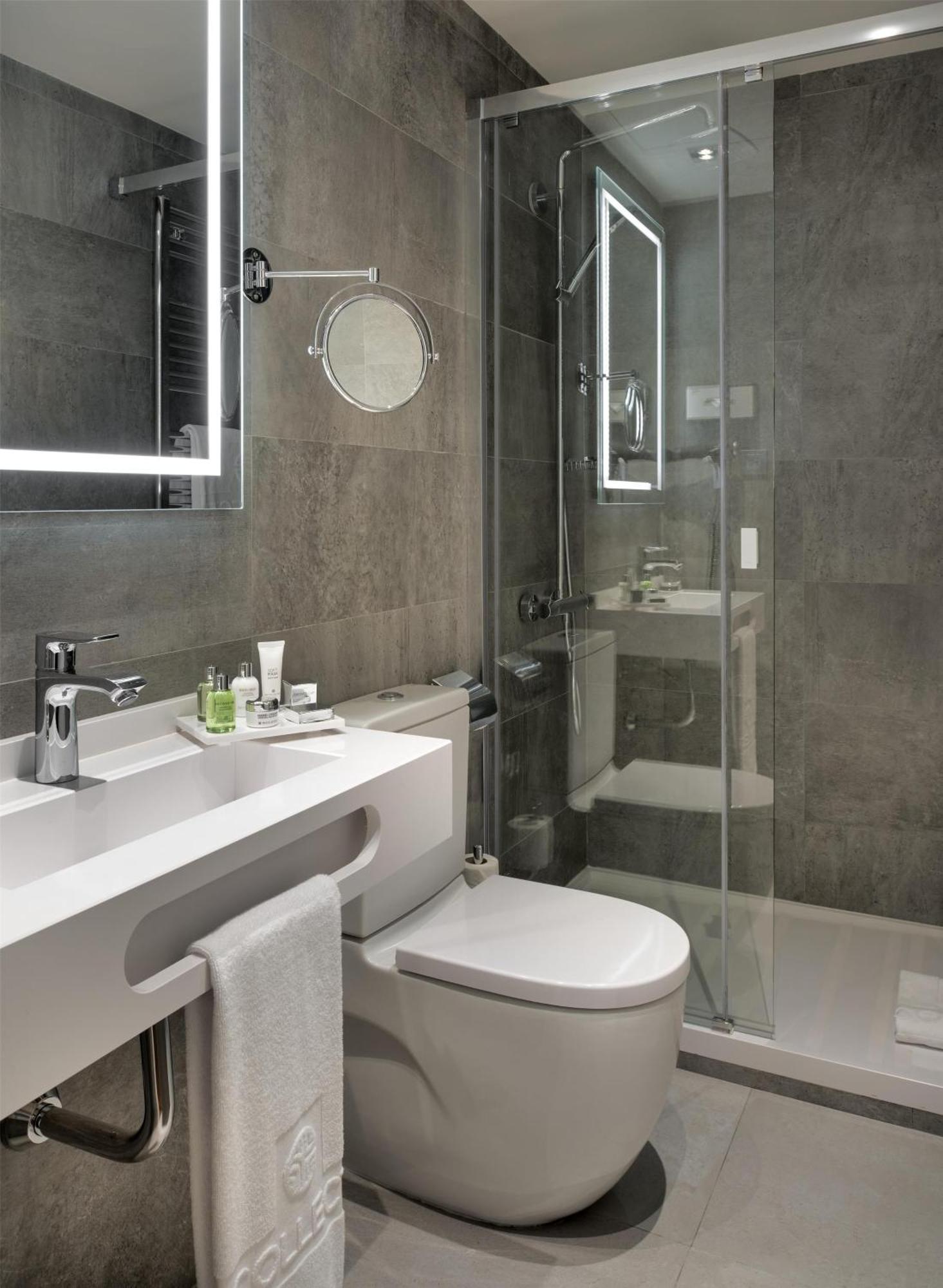 Superior XL Single Room