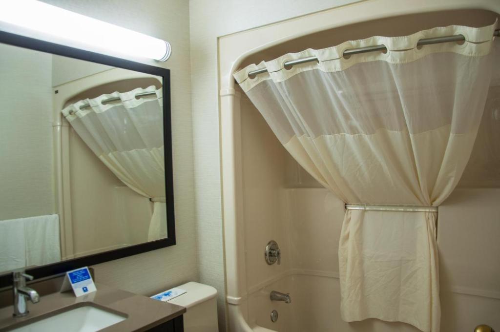 Chambre de Luxe avec 2 Lits Queen-Size - Dernier Étage