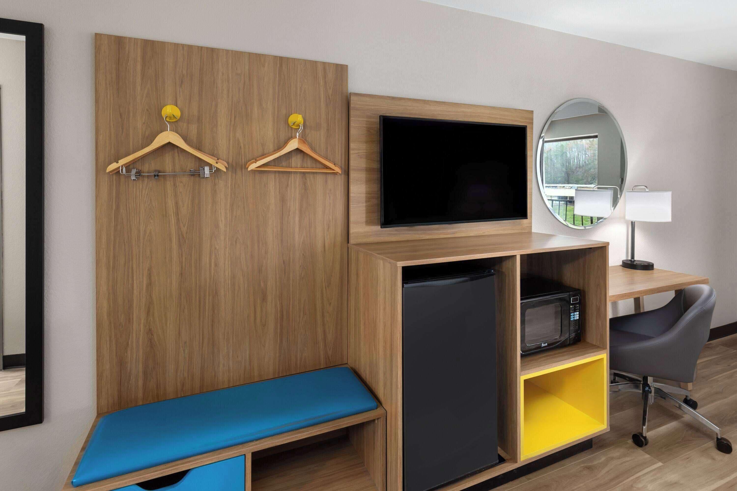 Two Double Beds Non-Smoking