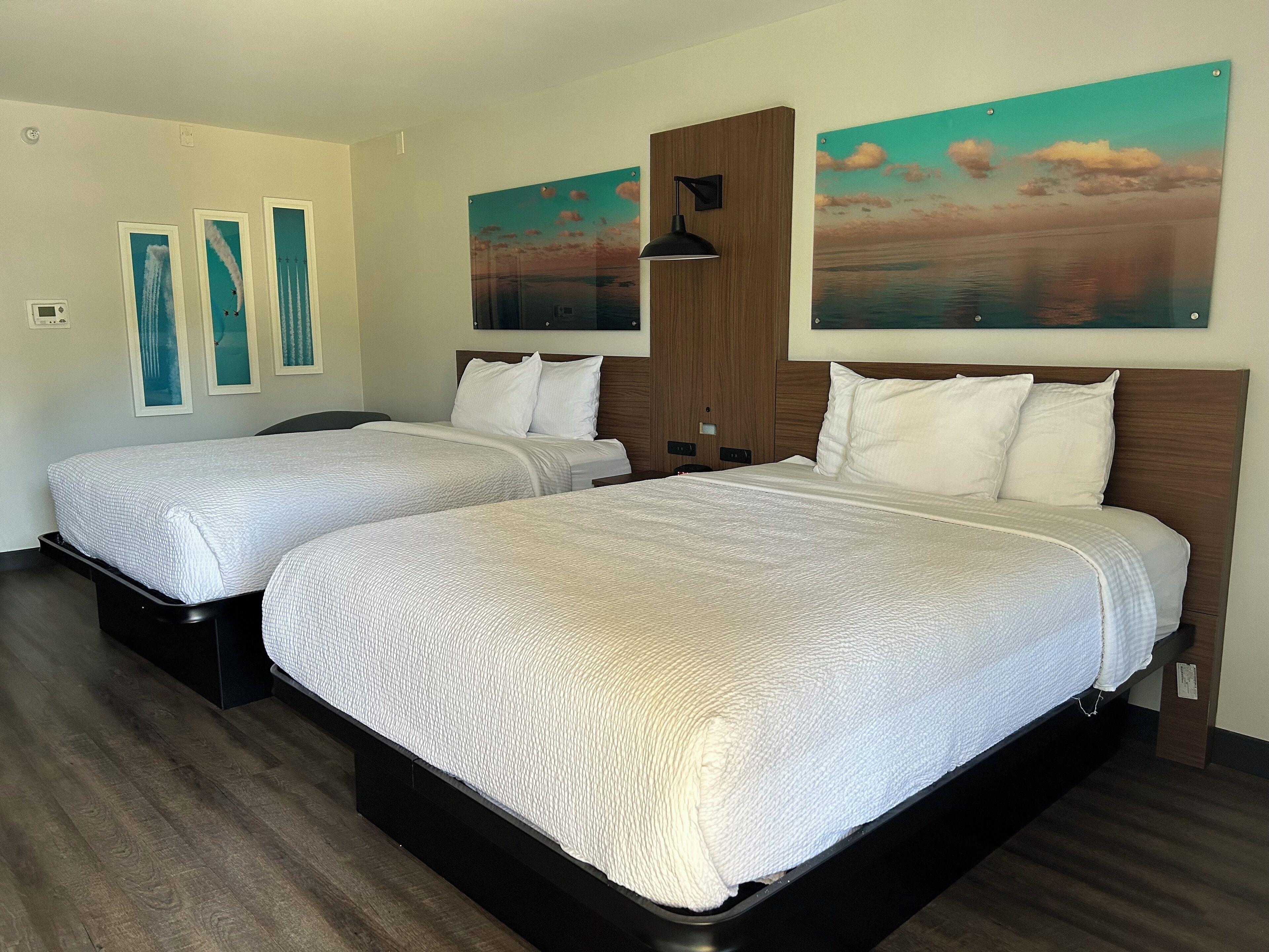 Queen Room Two Queen Beds Non-Smoking
