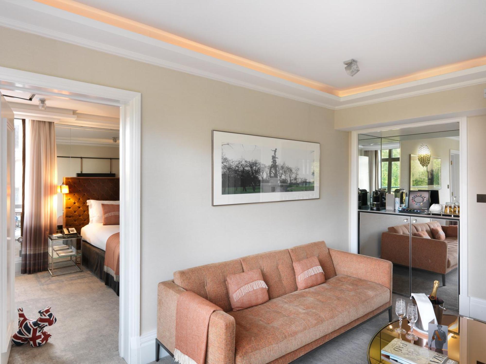 Green Park Suite