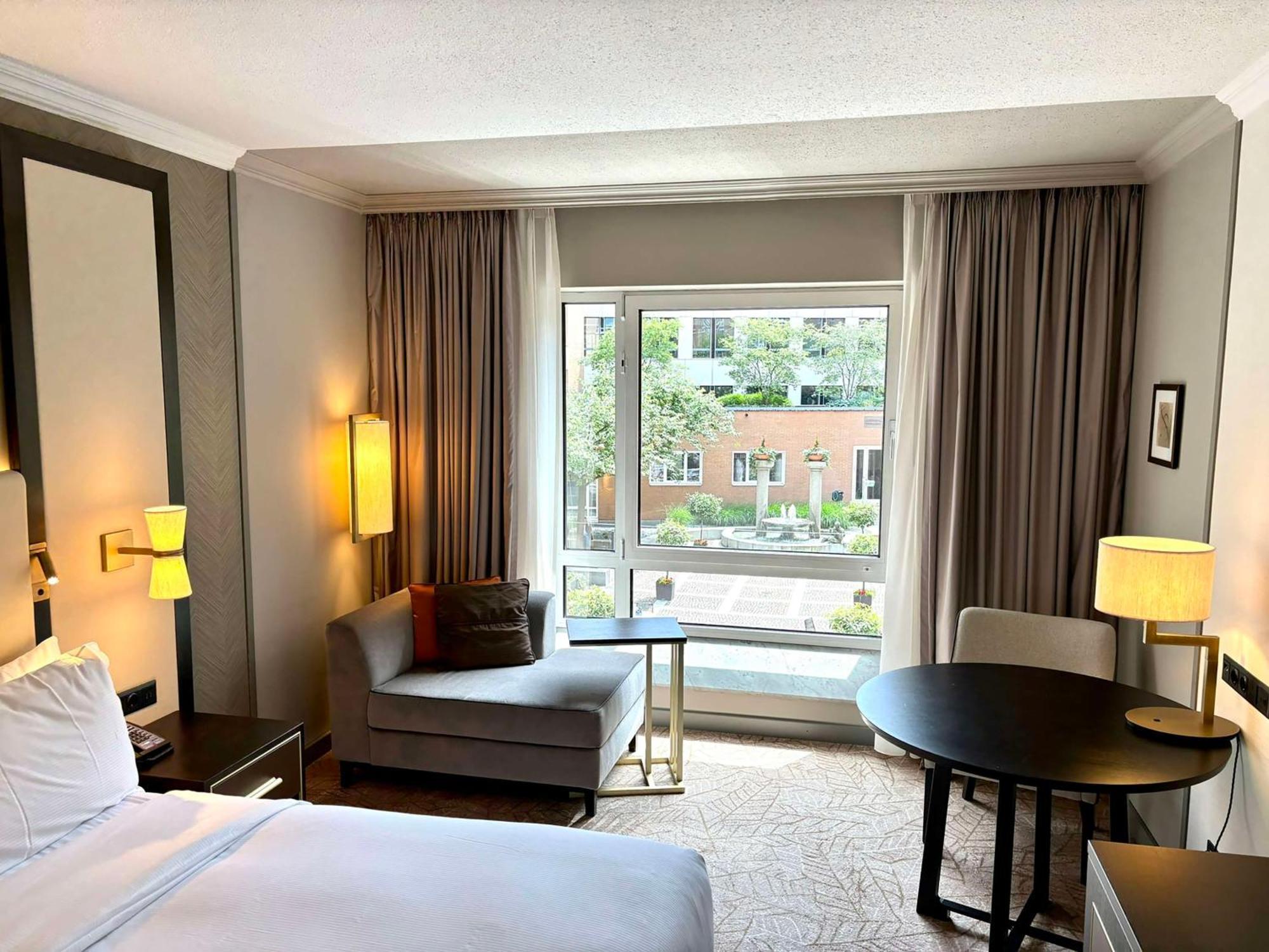 King Room Courtyard View