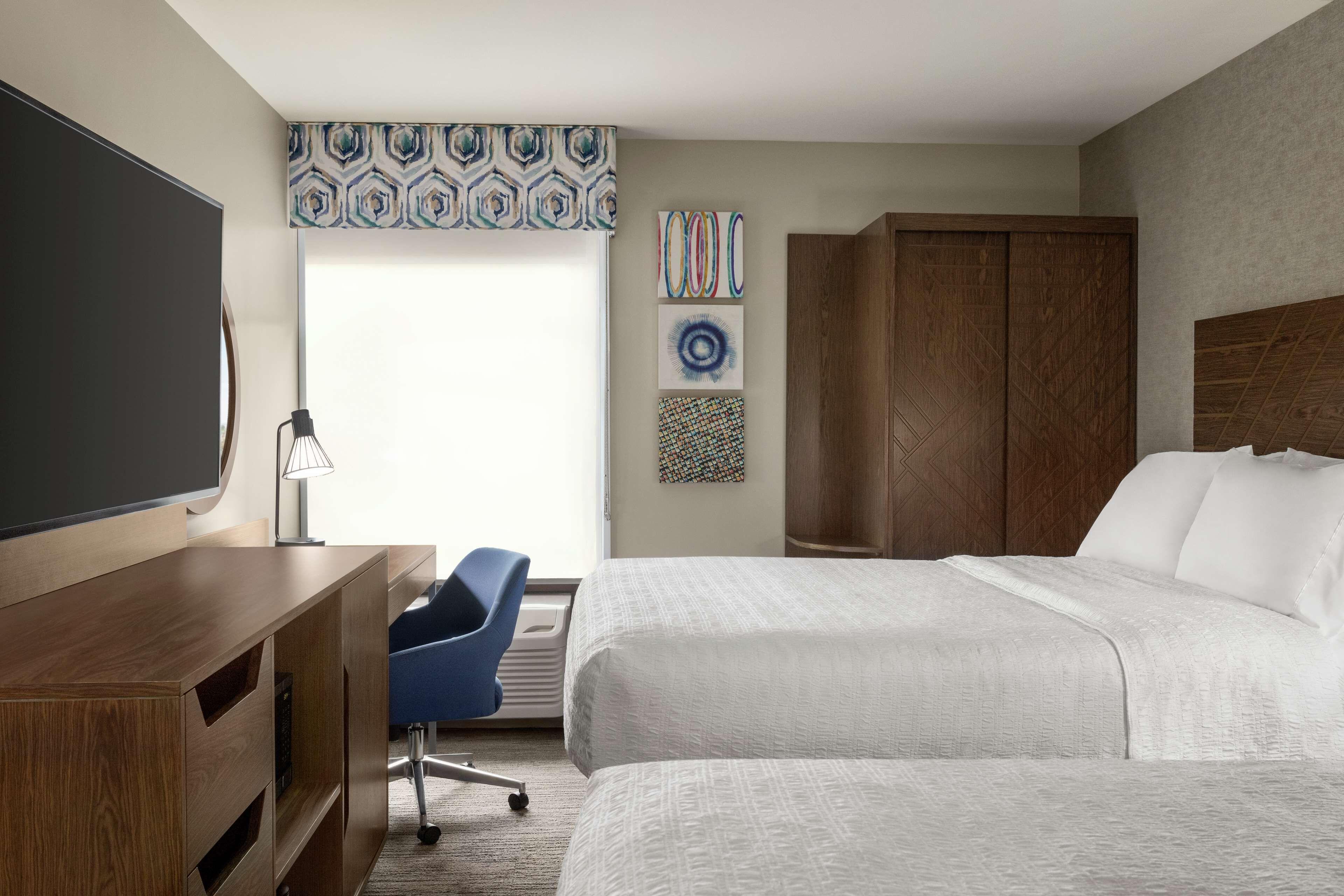 Room Two Queen Beds Non-Smoking