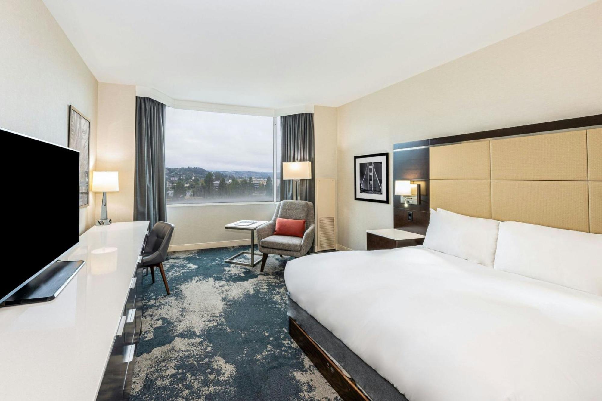 Standard King Room