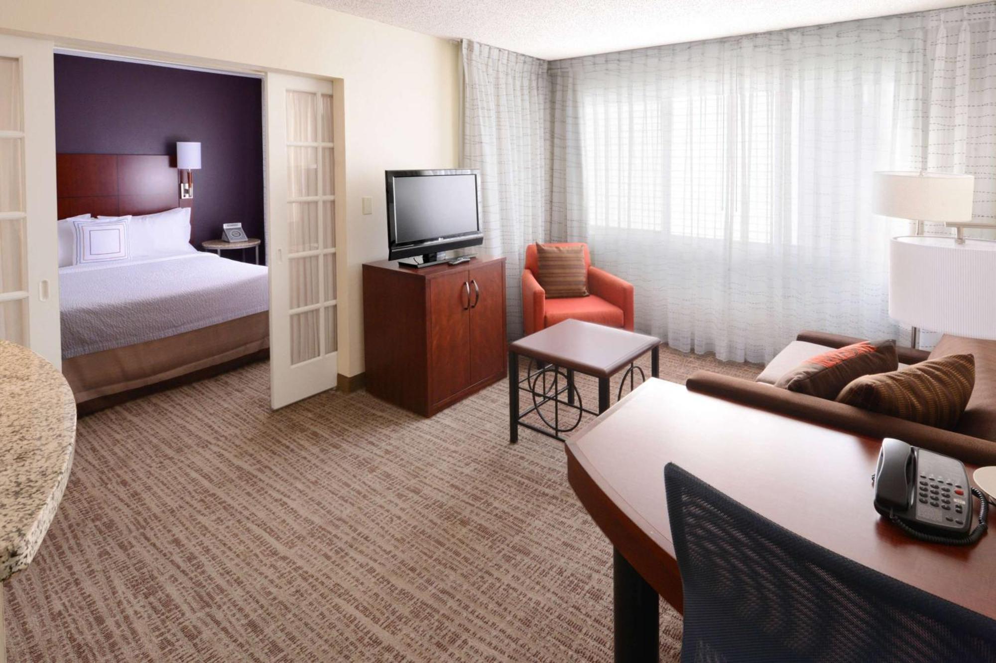 One Bedroom Queen Suite