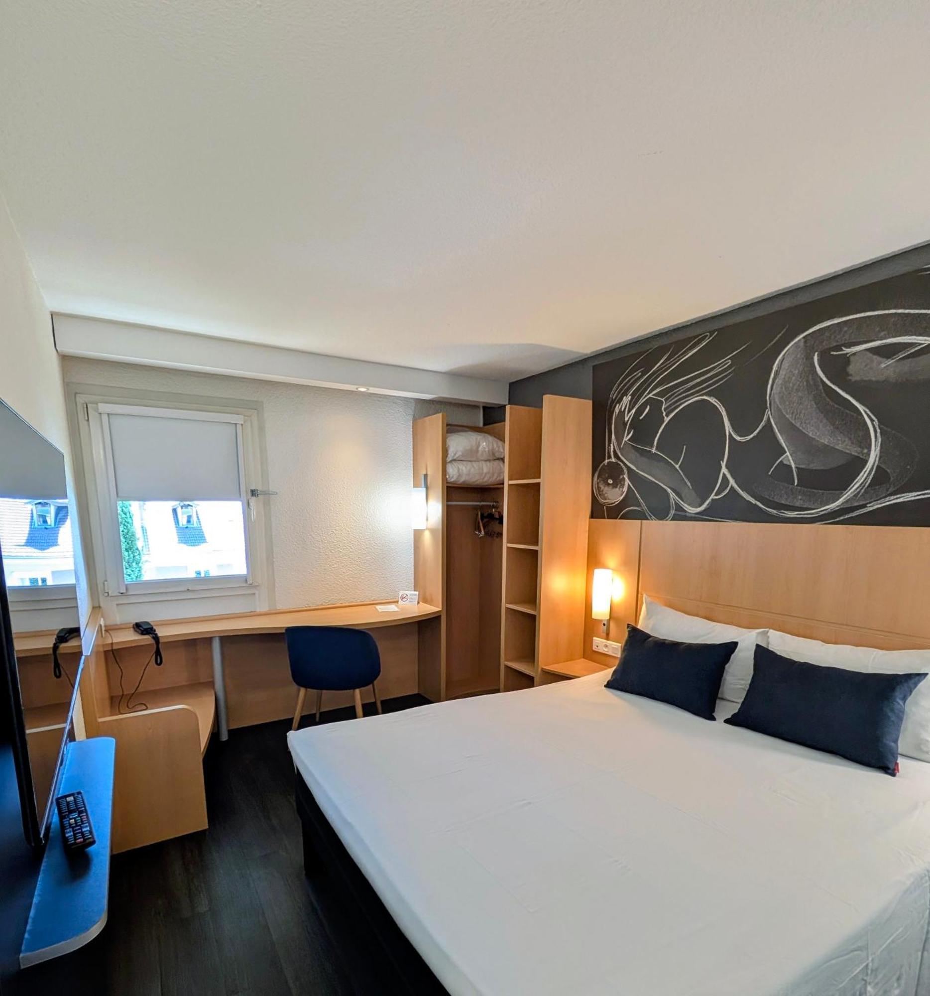 Standard Room 1 Double Bed,1706841187:JPEG