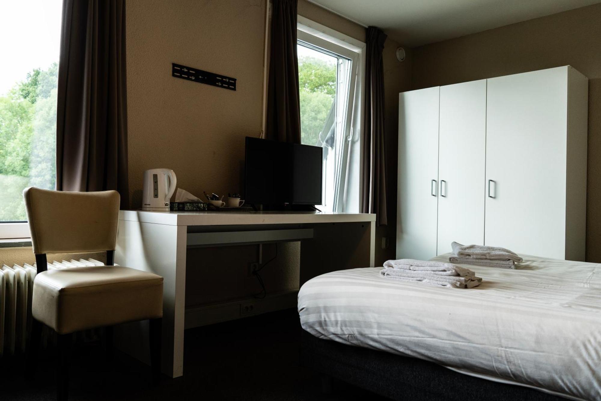 Budget Double Room,1706887395:JPEG