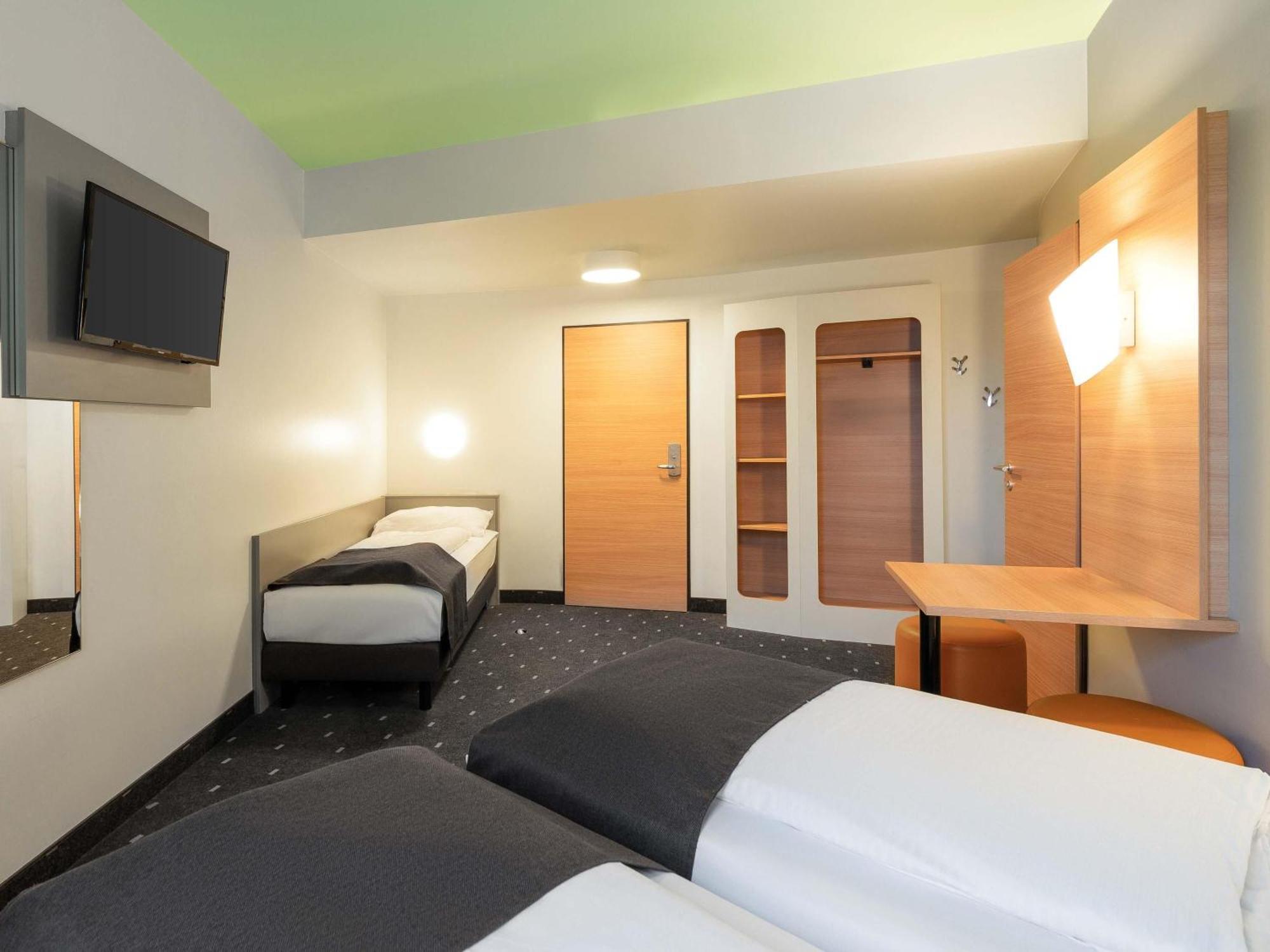 Dreibettzimmer