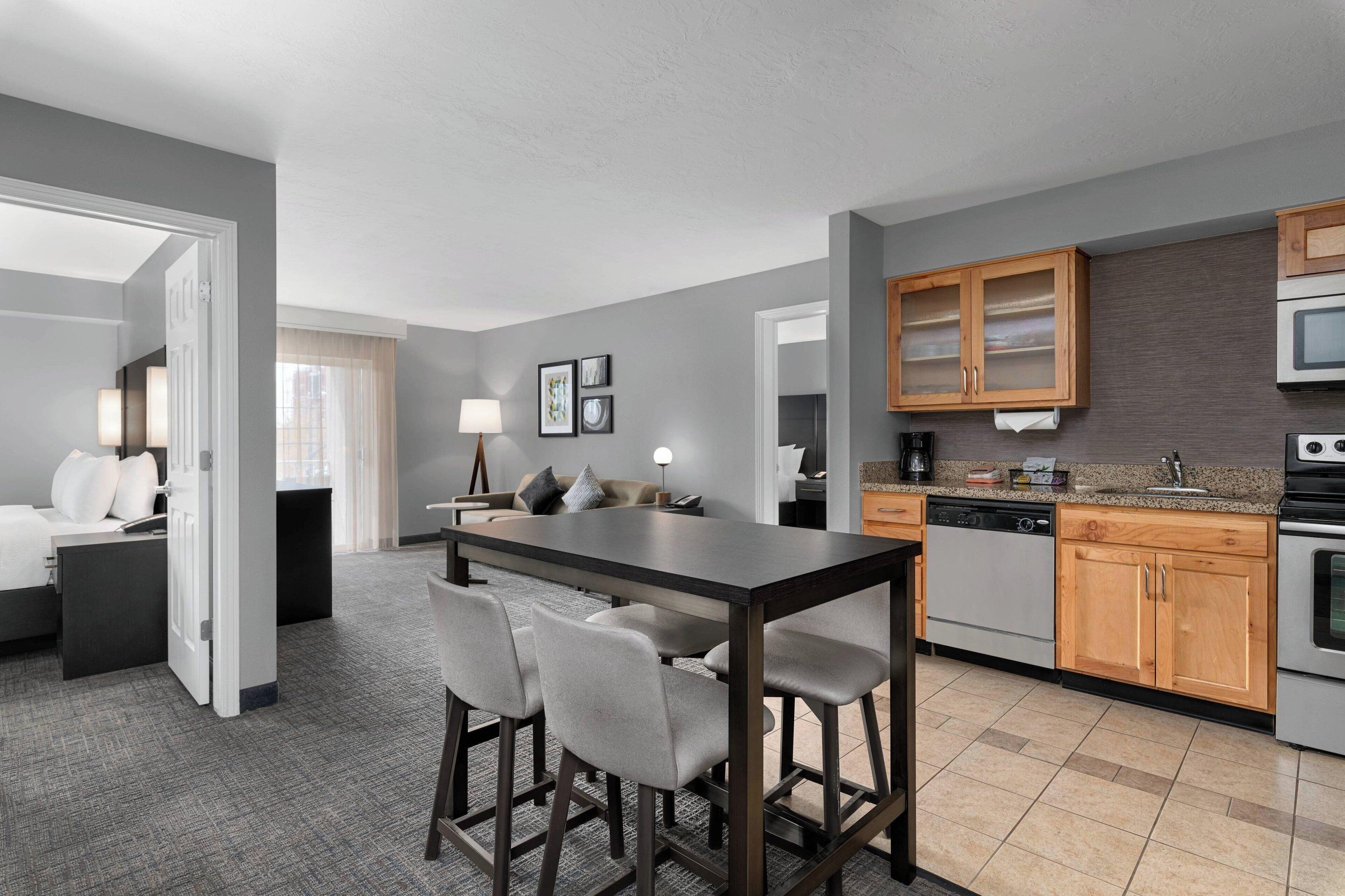 2 Bedroom Suite