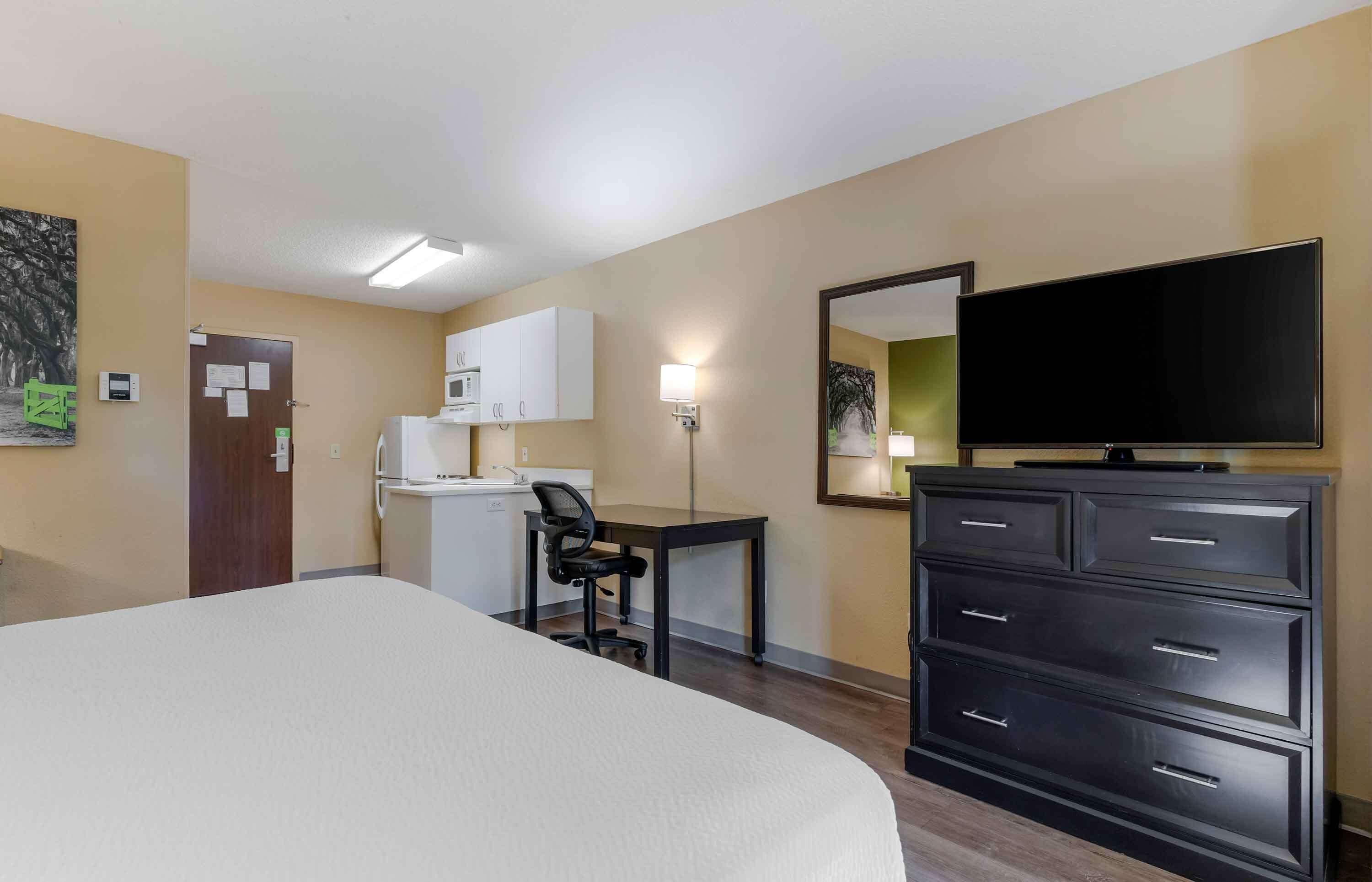 Queen Room Disability Access