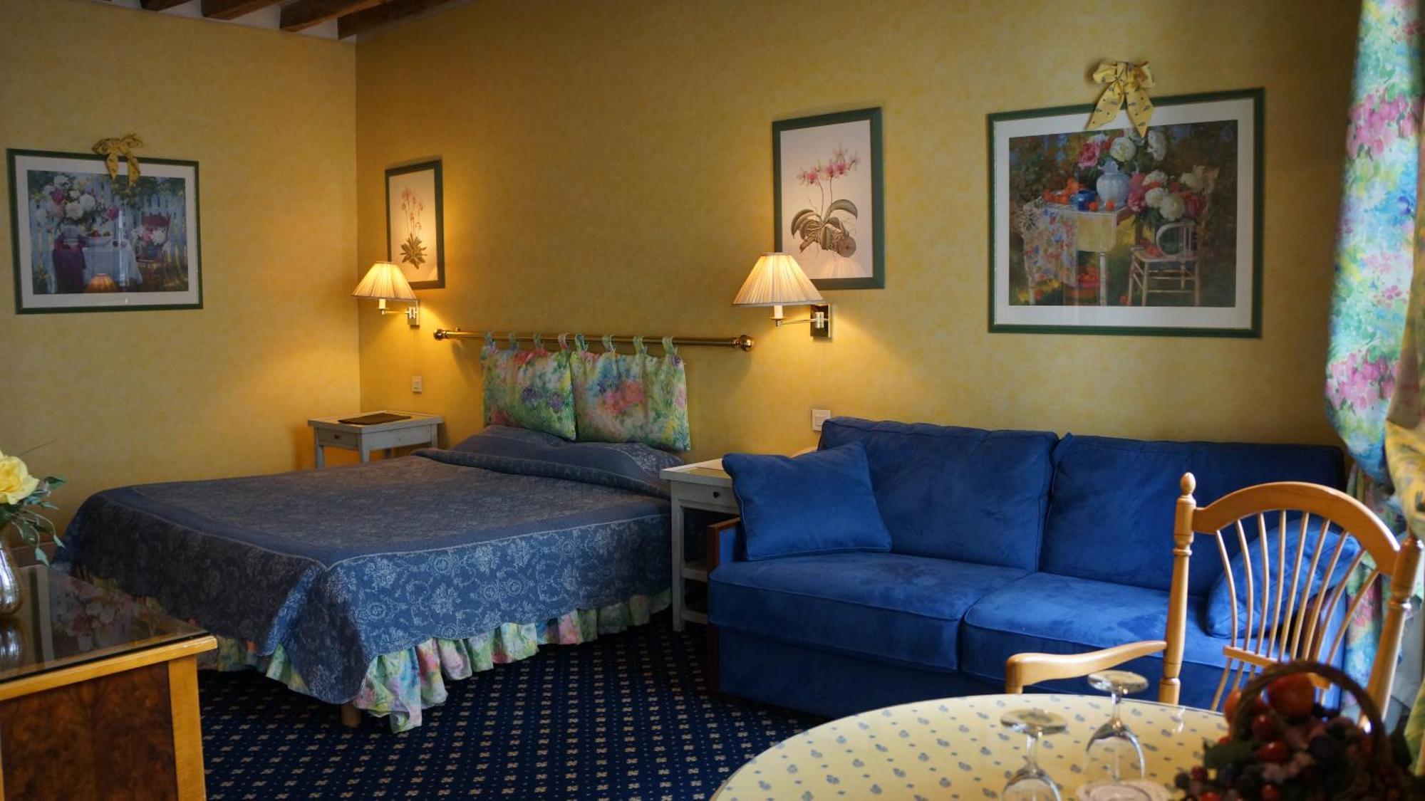 Deluxe Family Room,1708101719:JPEG
