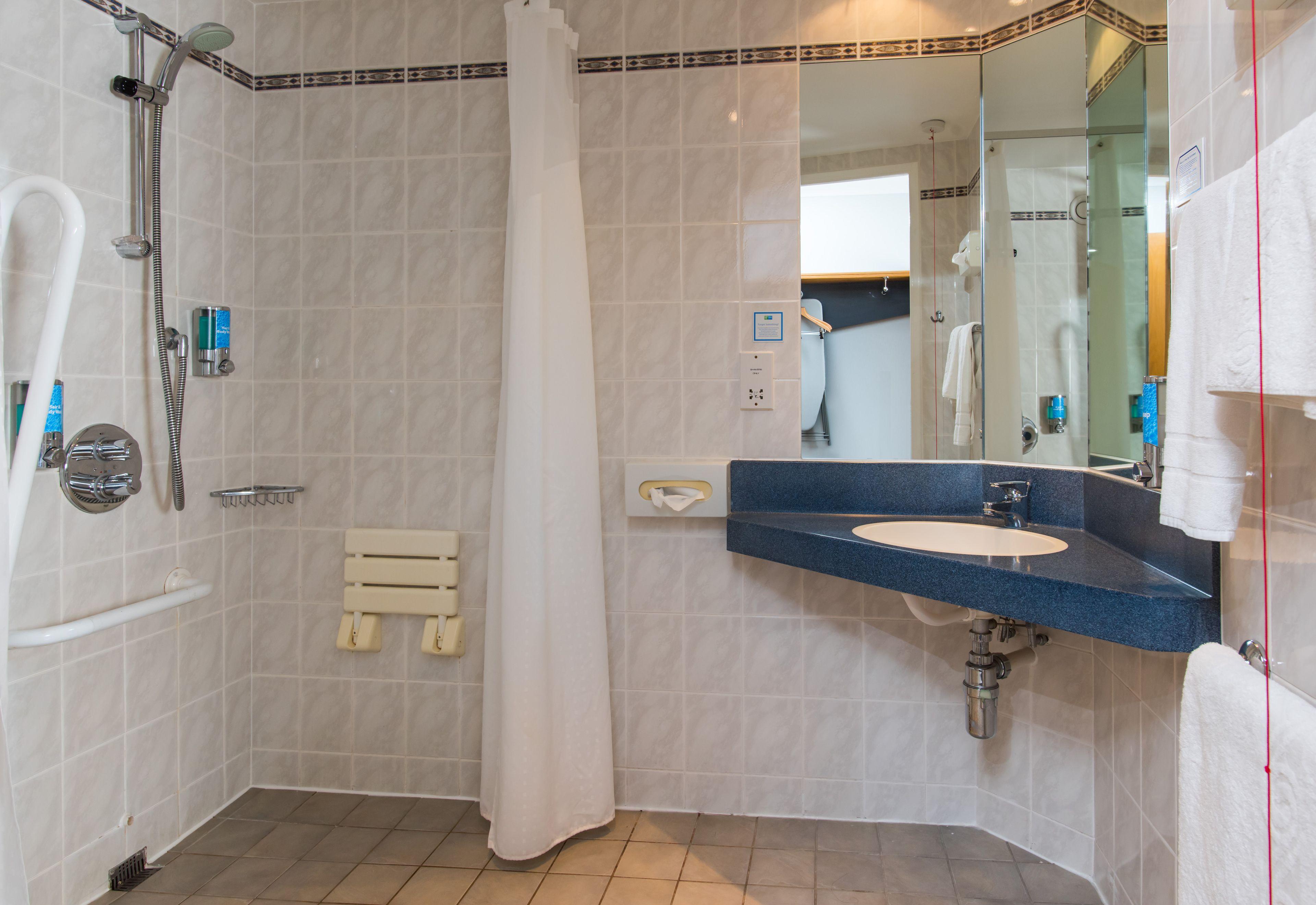 Double Room Hot Accessible