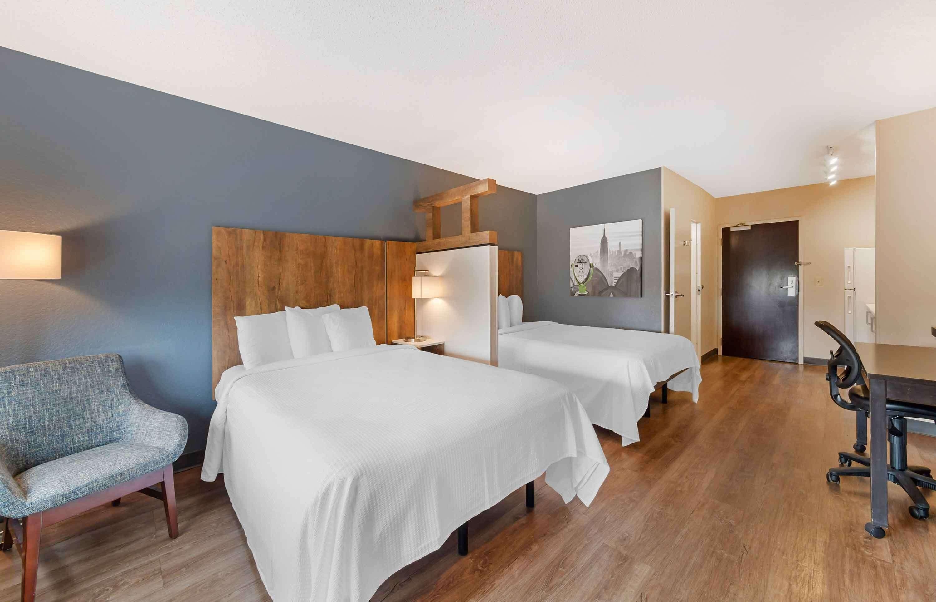 Superior Studio 2 Double Beds Non-Smoking