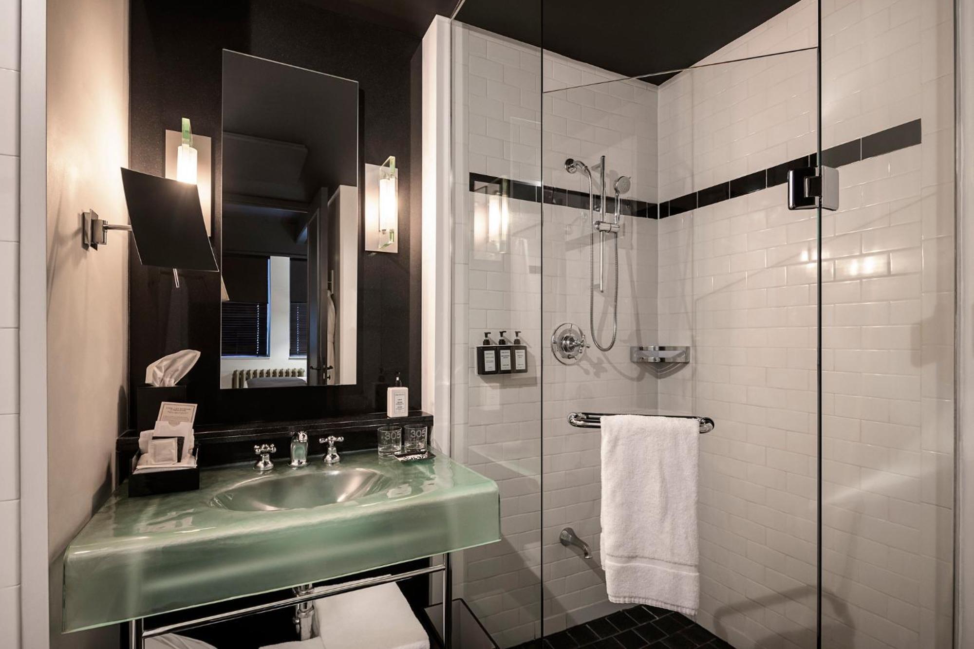 Signature King Room