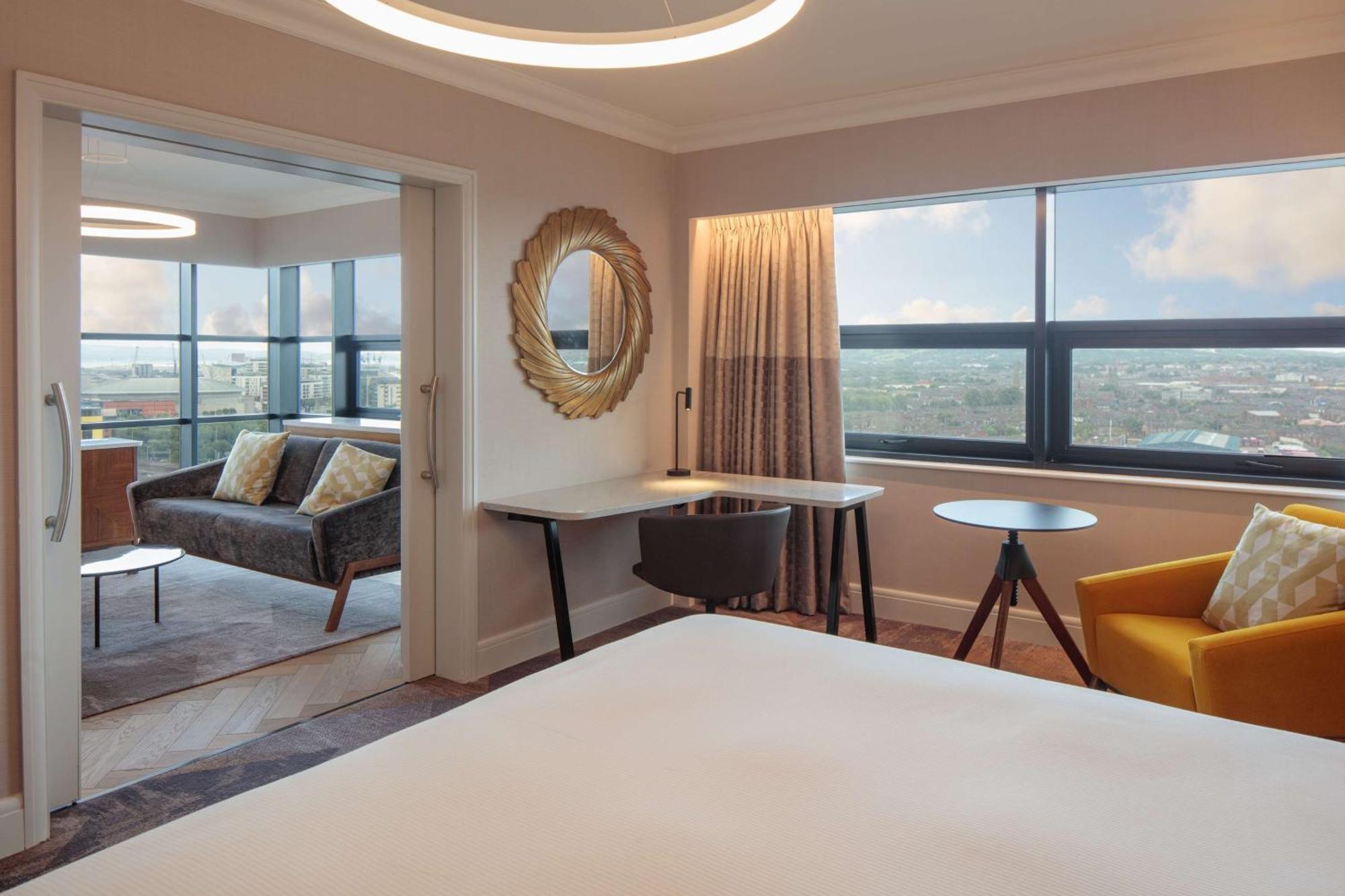 King Executive Suite