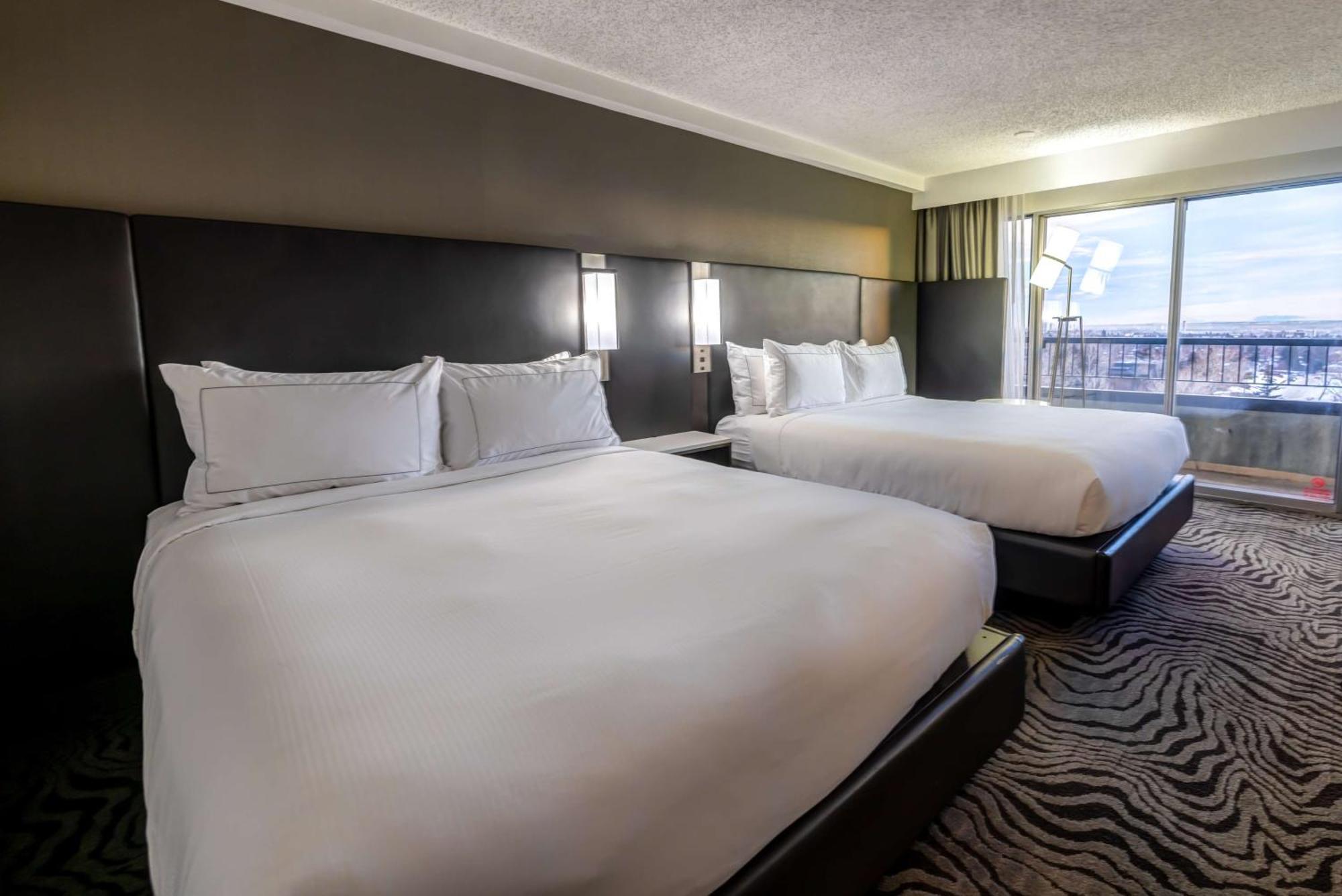 Queen Room Two Queen Beds