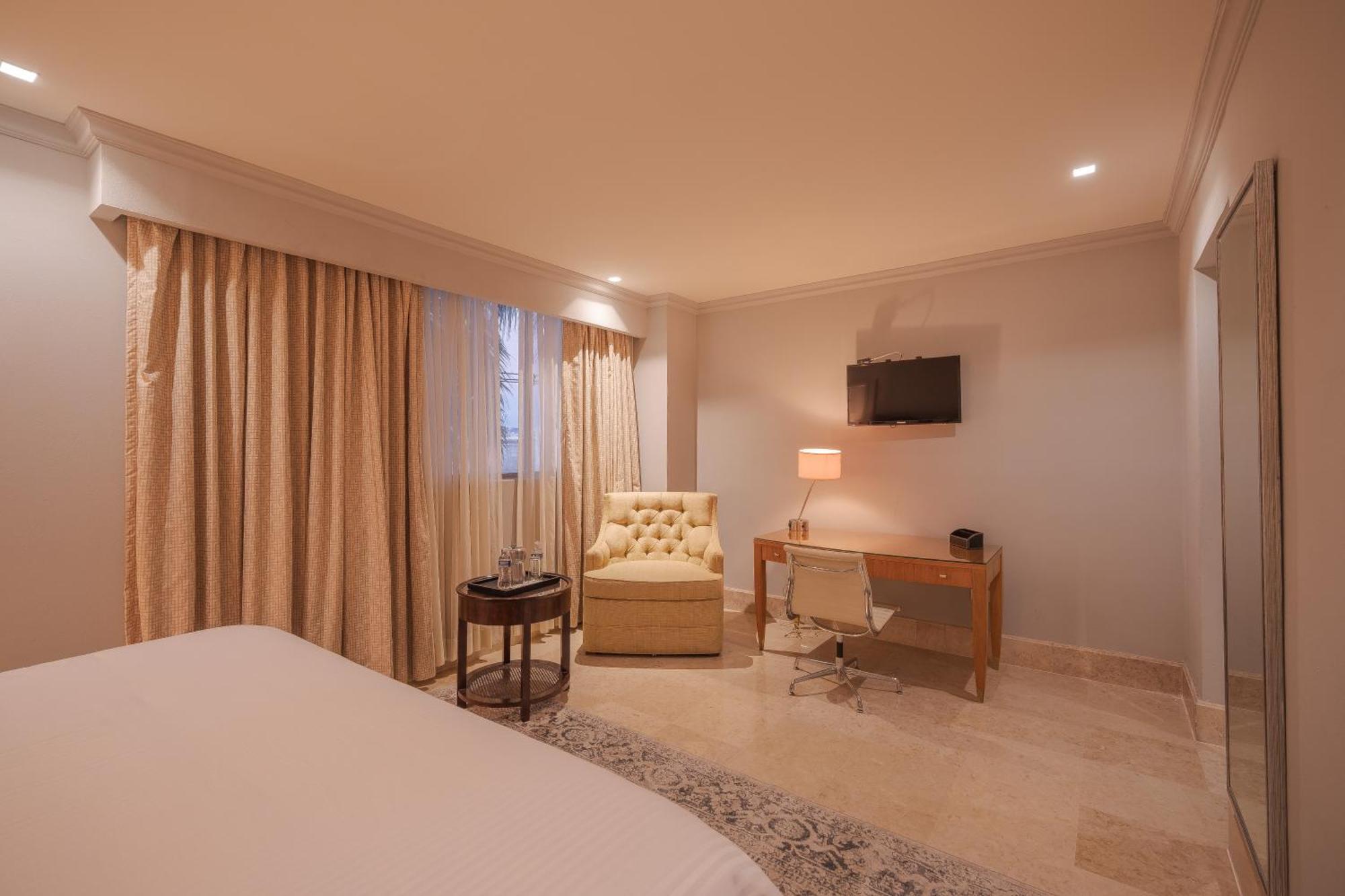 Deluxe King Room,1765209560:JPEG