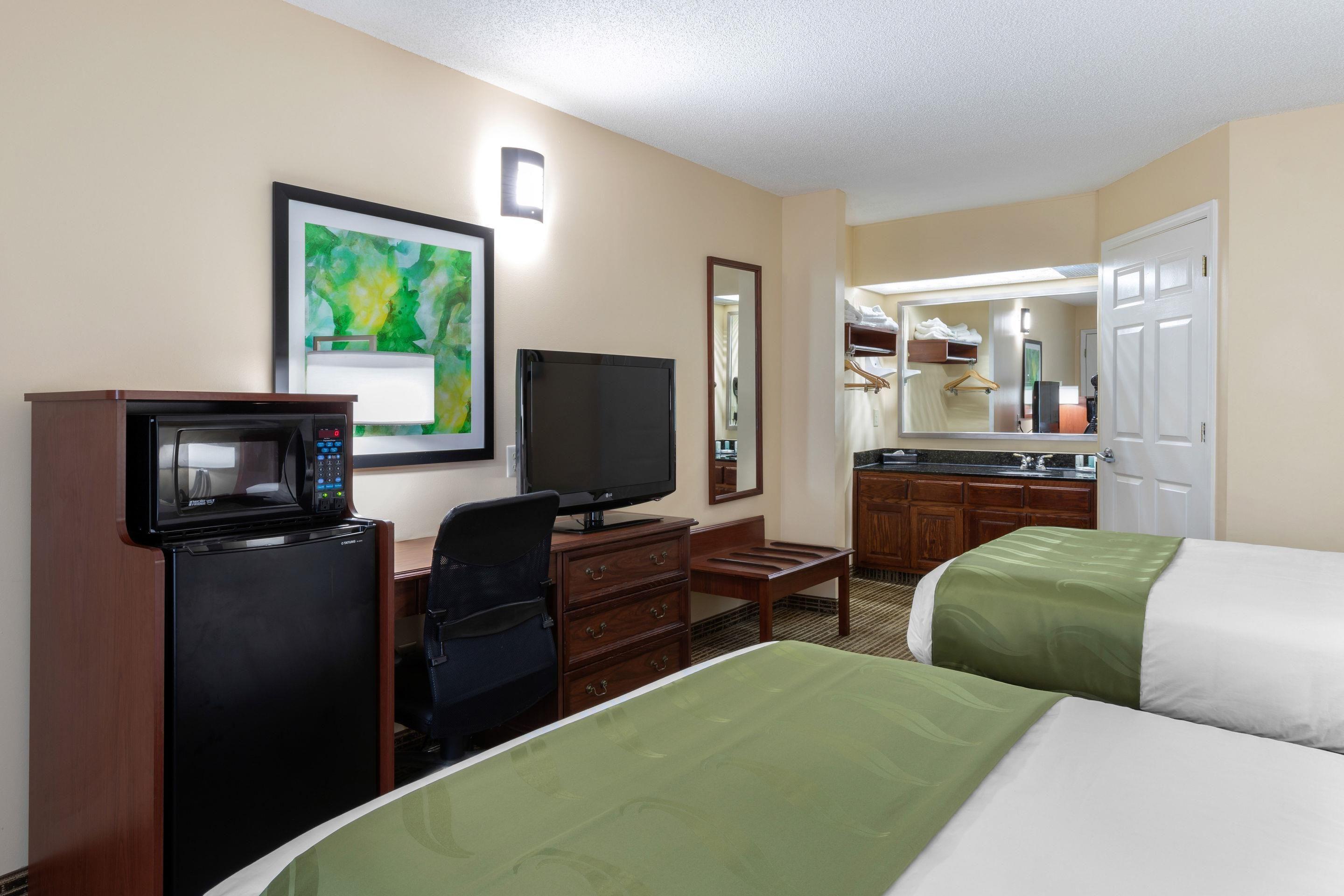 Double Room with Two Double Beds - Smoking