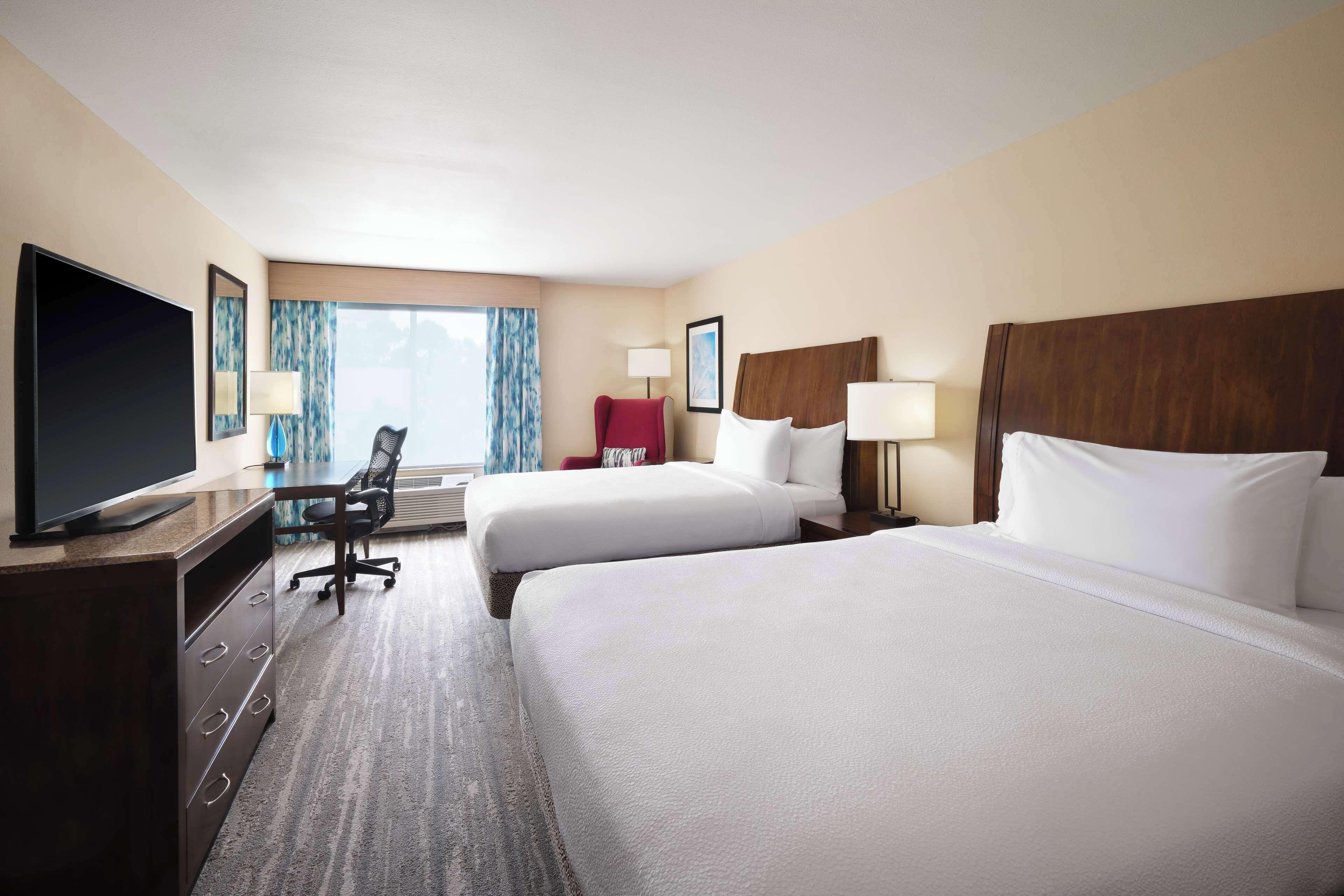 Queen Room Two Queen Beds