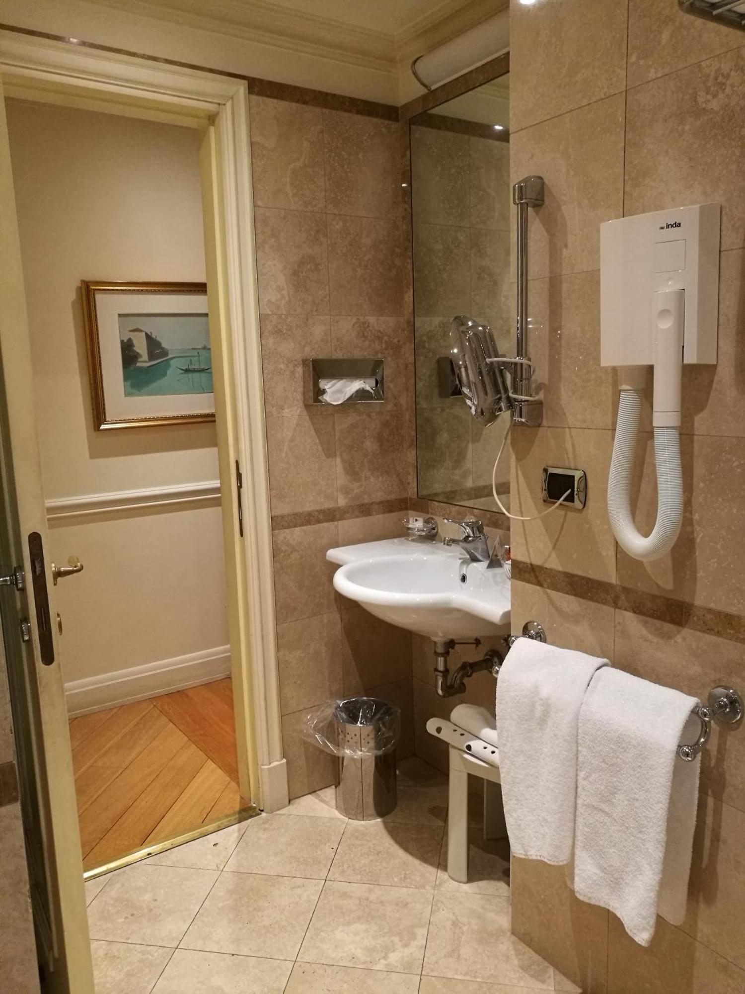 Classic One-Bedroom Apartment