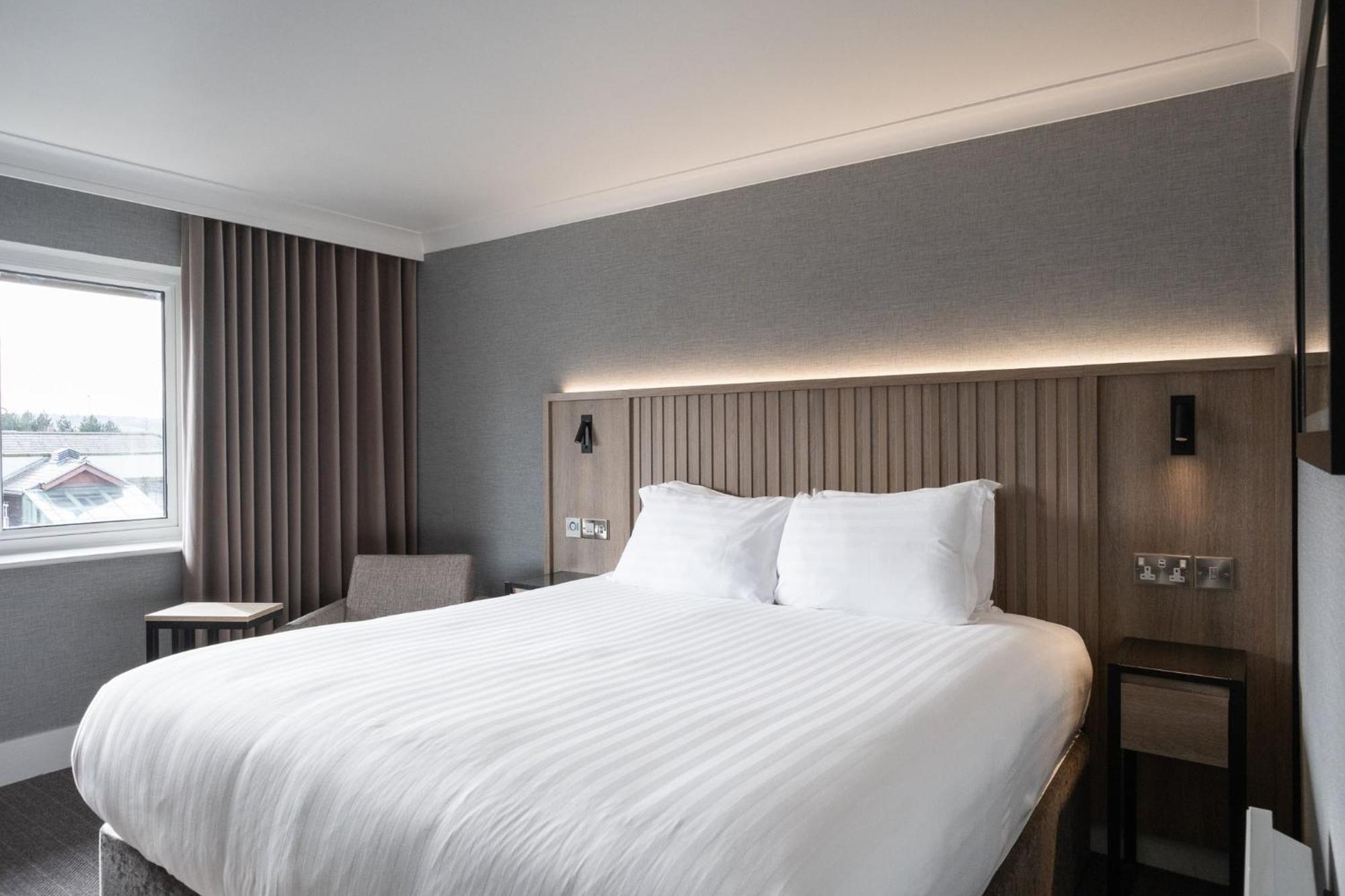 Standard Room 1 Super King Bed