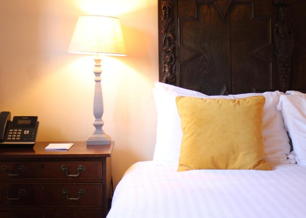 Signature Room Double Bed Non-Smoking