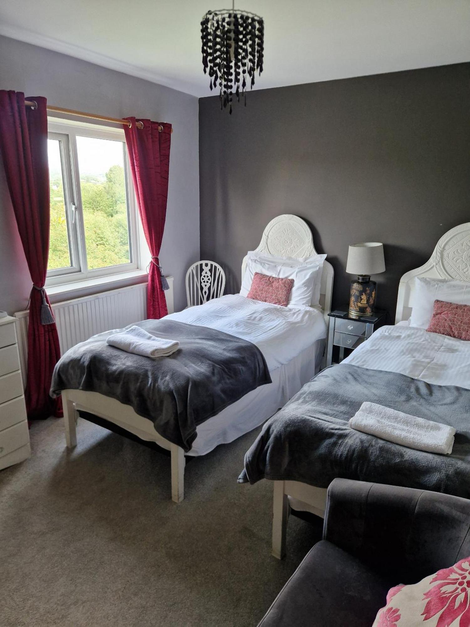 Twin Room with Bath