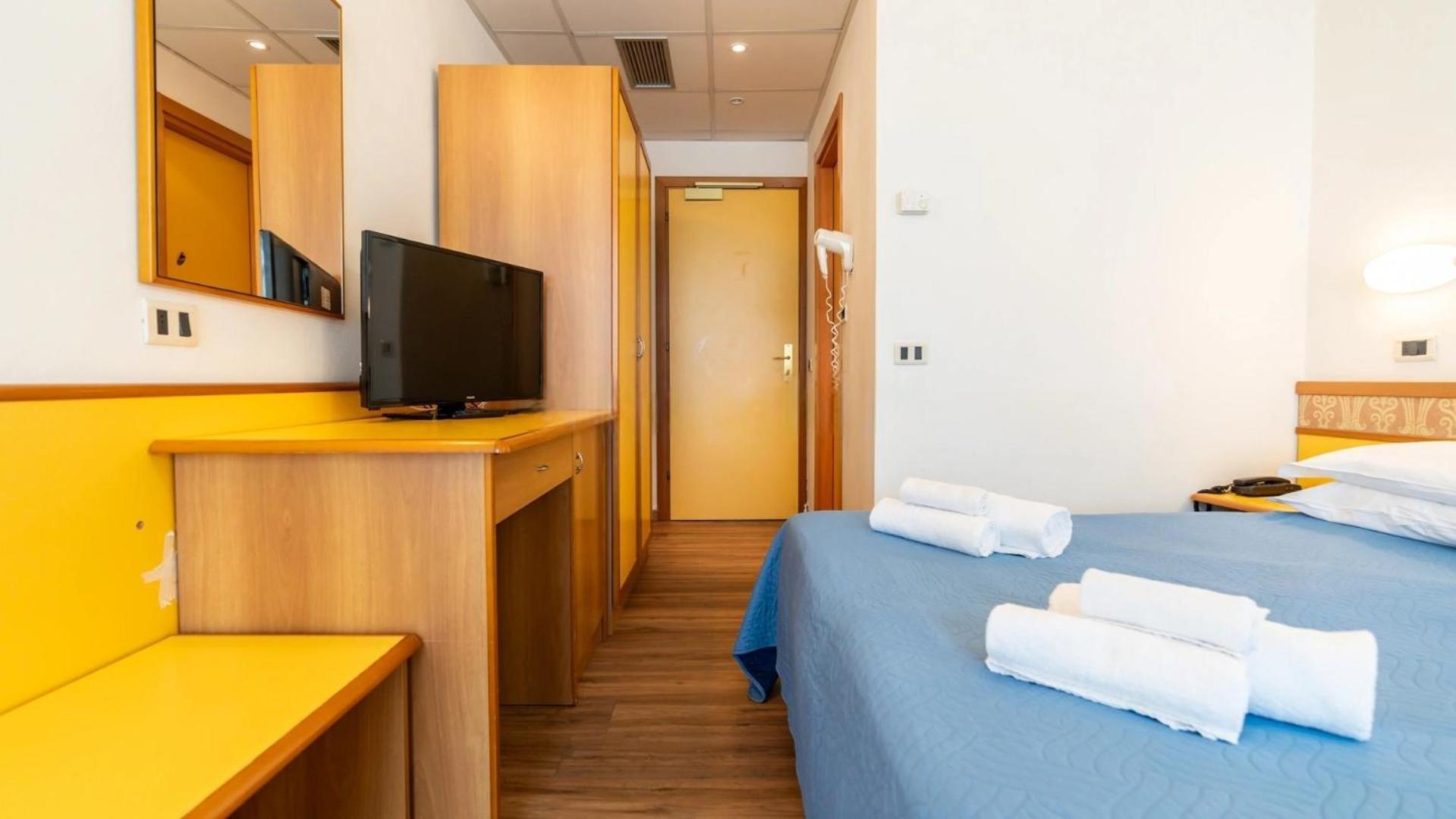 Standard Double Room,1743205858:JPEG