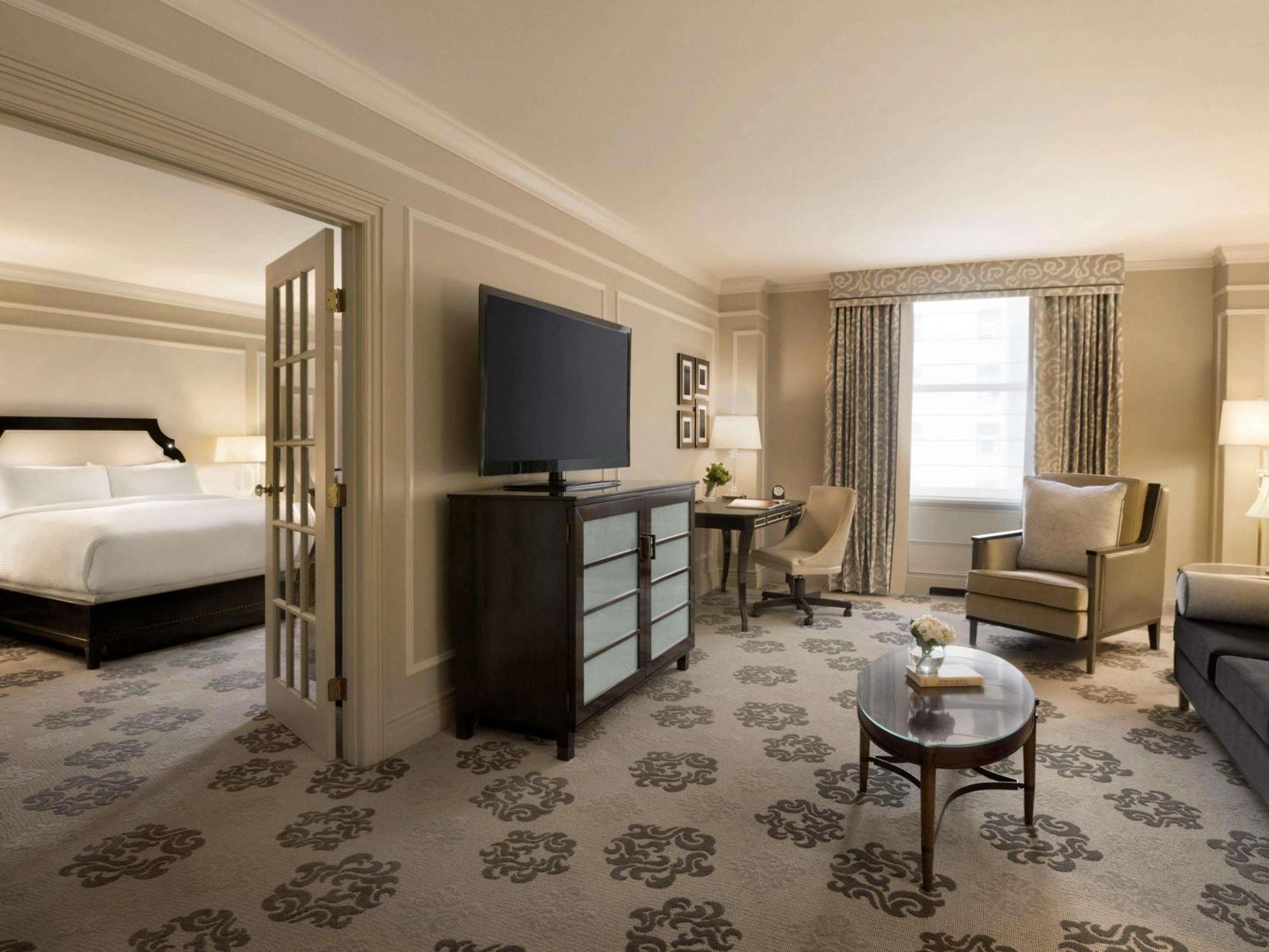 One-Bedroom Suite King Bed