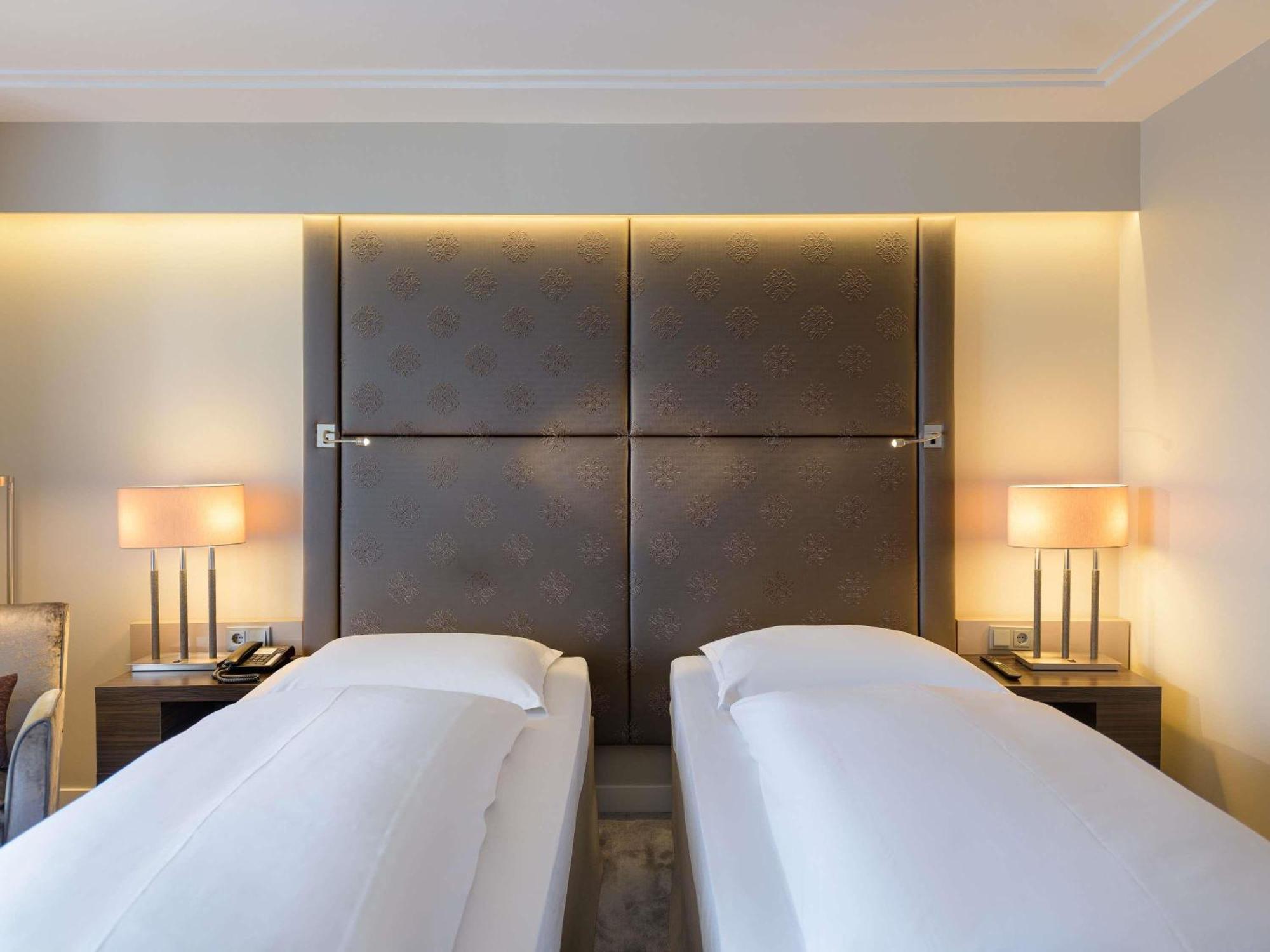 Chambre Supérieure avec 2 Lits Simples