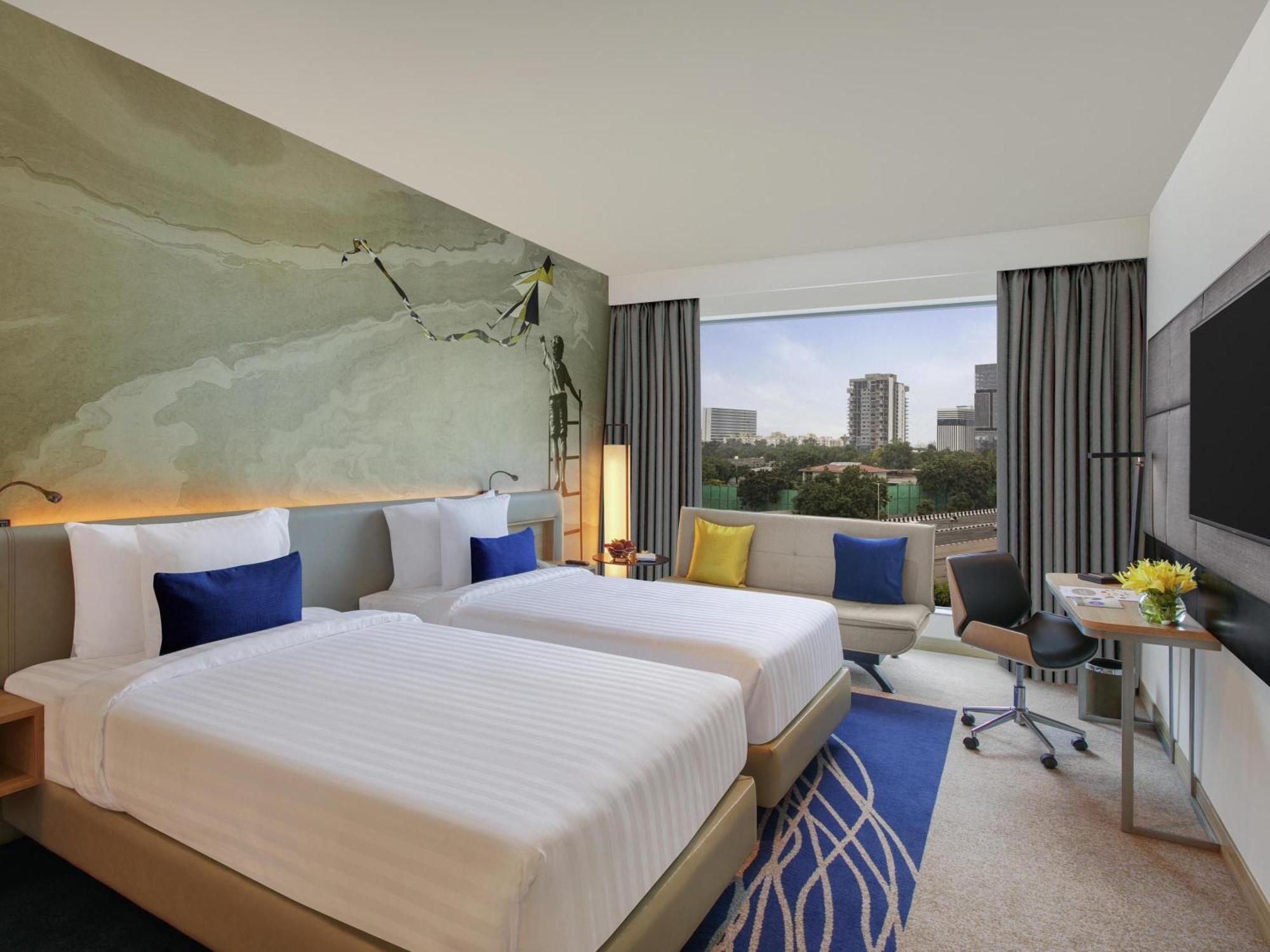 Premier Twin Room on Exclusive Floor with Premier Lounge Access  - 20% Discount on Food & Beverage and Laundry