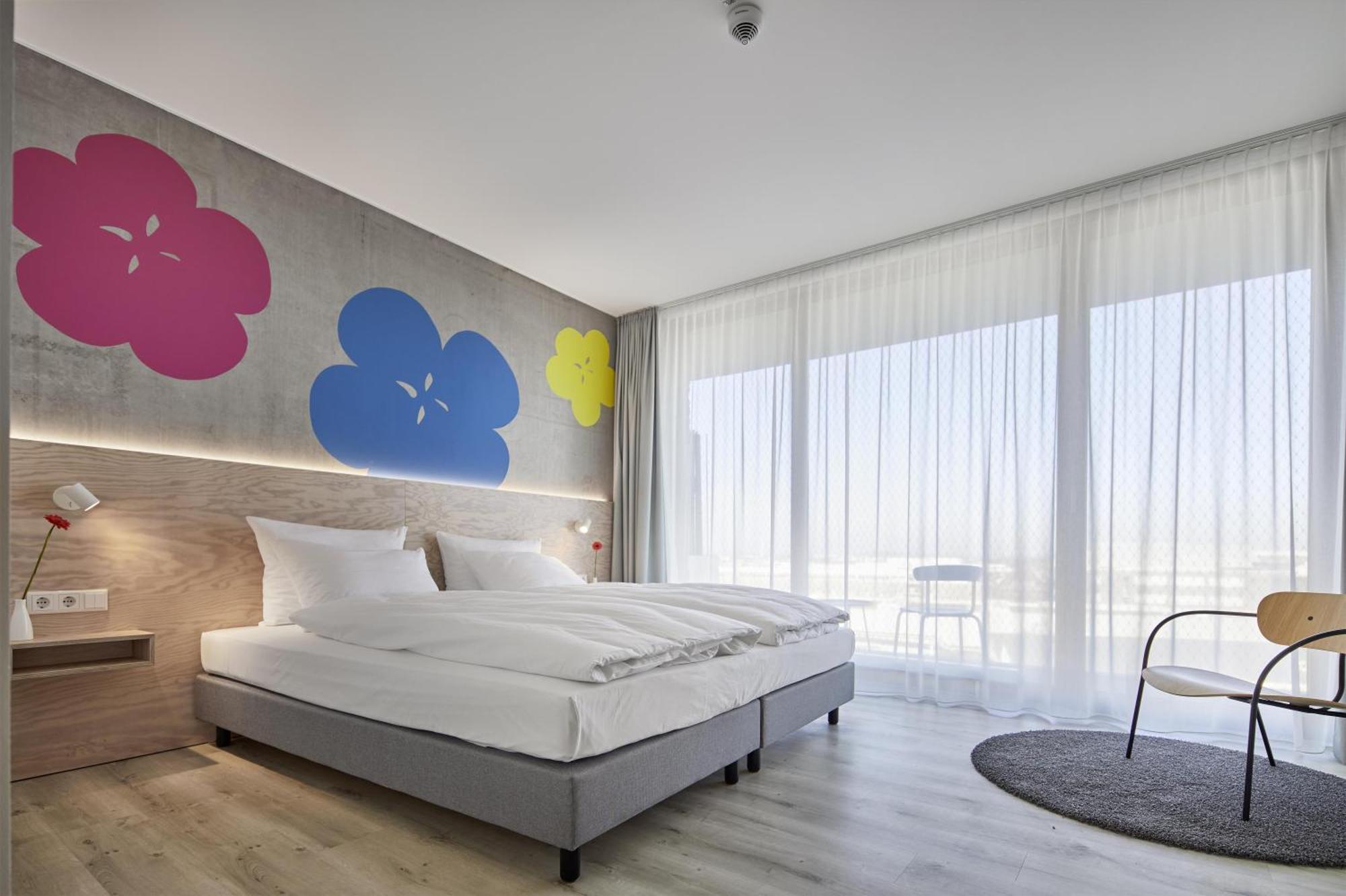 Comfort King Room