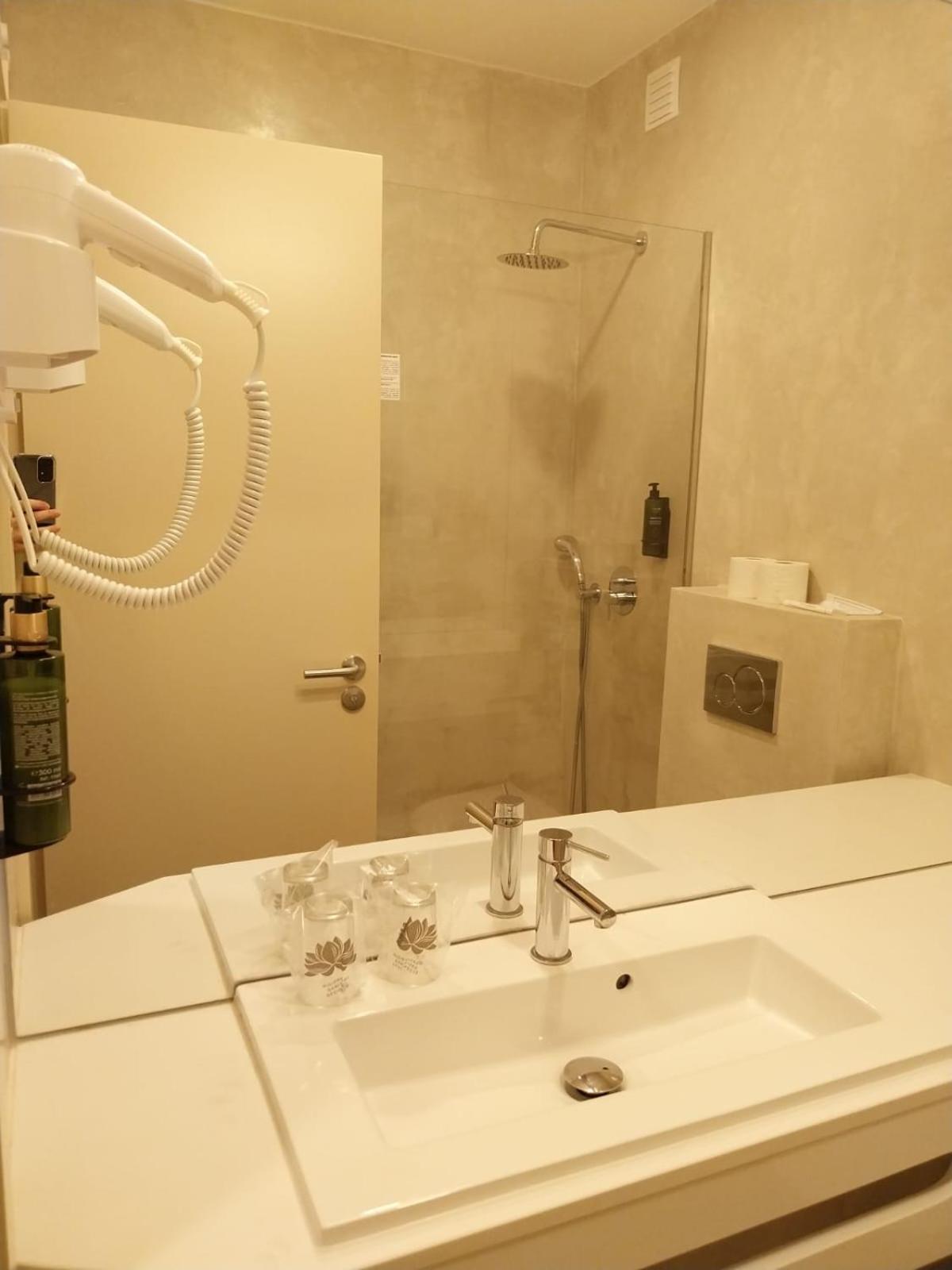 Comfort Single Room