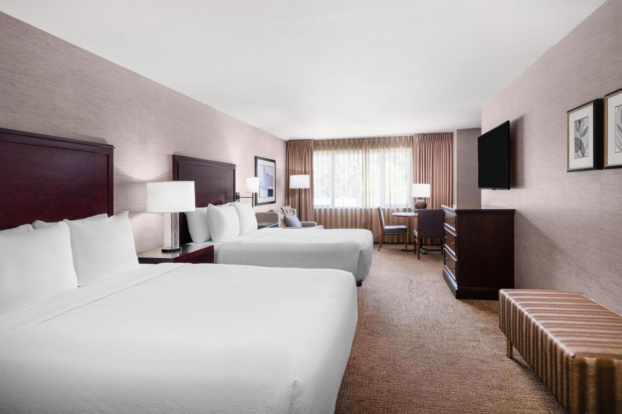 Queen Room with Two Queen Beds and Sofa Bed - Non-Smoking